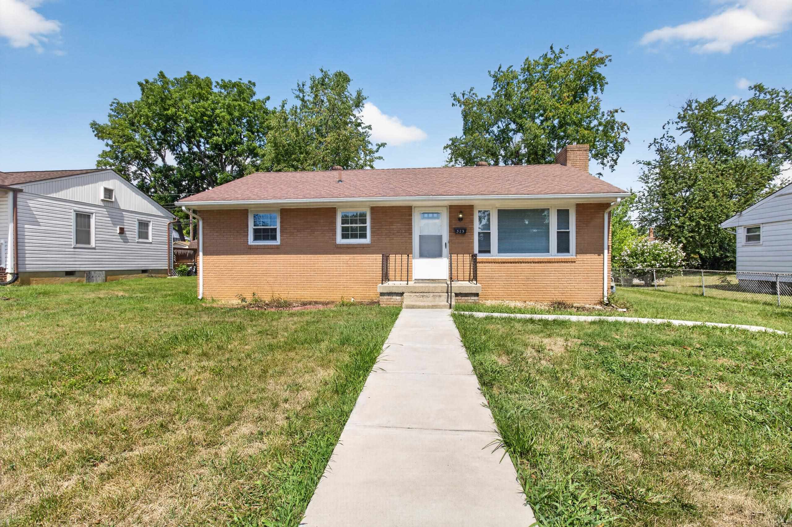 329 LOUDOUN AVE, WAYNESBORO, Virginia 22980, 3 Bedrooms Bedrooms, ,1 BathroomBathrooms,Residential,329 LOUDOUN AVE,680905 MLS # 680905 329 LOUDOUN AVE, WAYNESBORO, Virginia 22980, 3 Bedrooms Bedrooms, ,1 BathroomBathrooms,Residential,329 LOUDOUN AVE,680905 MLS # 680905