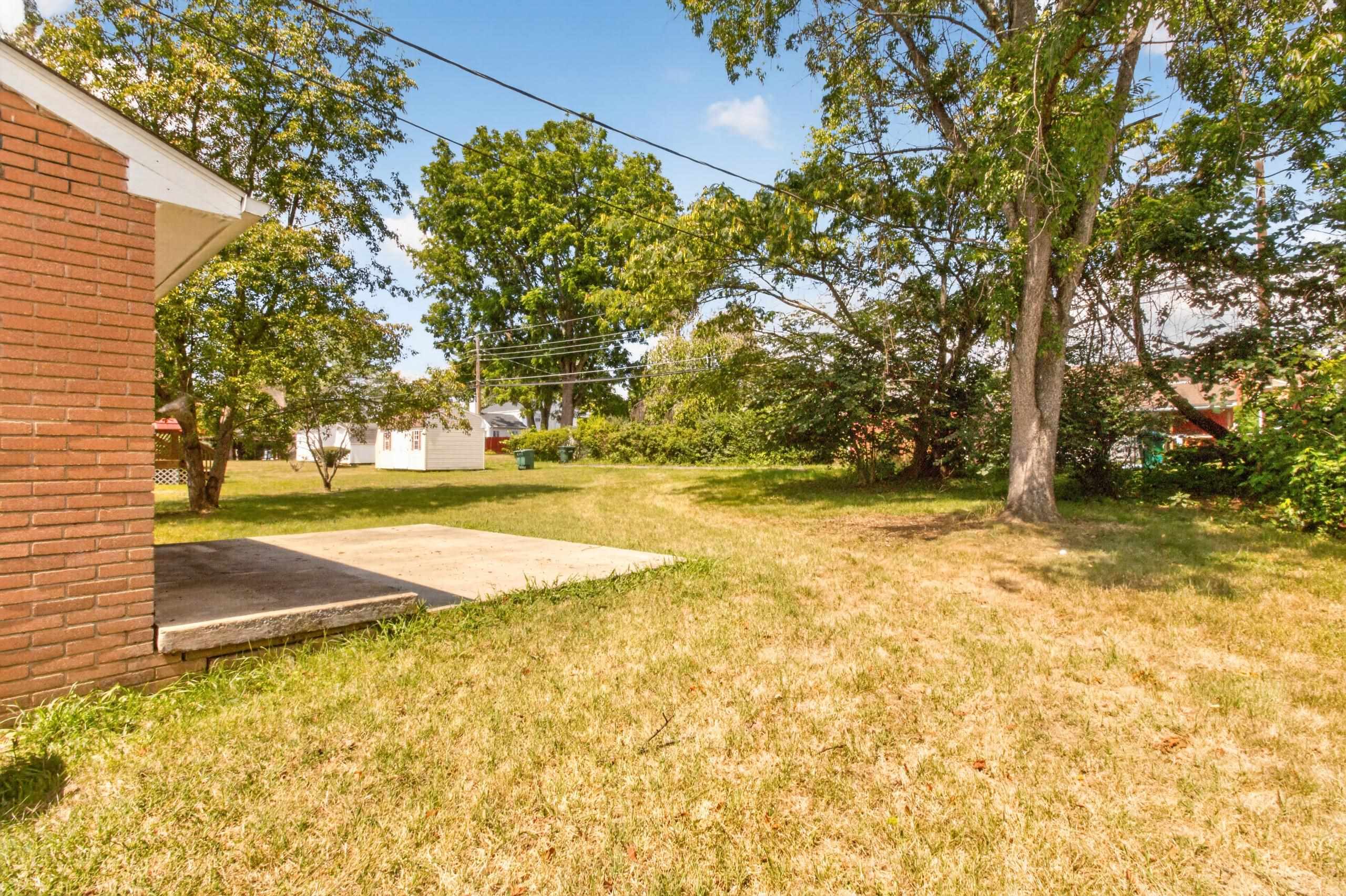 329 LOUDOUN AVE, WAYNESBORO, Virginia 22980, 3 Bedrooms Bedrooms, ,1 BathroomBathrooms,Residential,329 LOUDOUN AVE,680905 MLS # 680905 329 LOUDOUN AVE, WAYNESBORO, Virginia 22980, 3 Bedrooms Bedrooms, ,1 BathroomBathrooms,Residential,329 LOUDOUN AVE,680905 MLS # 680905