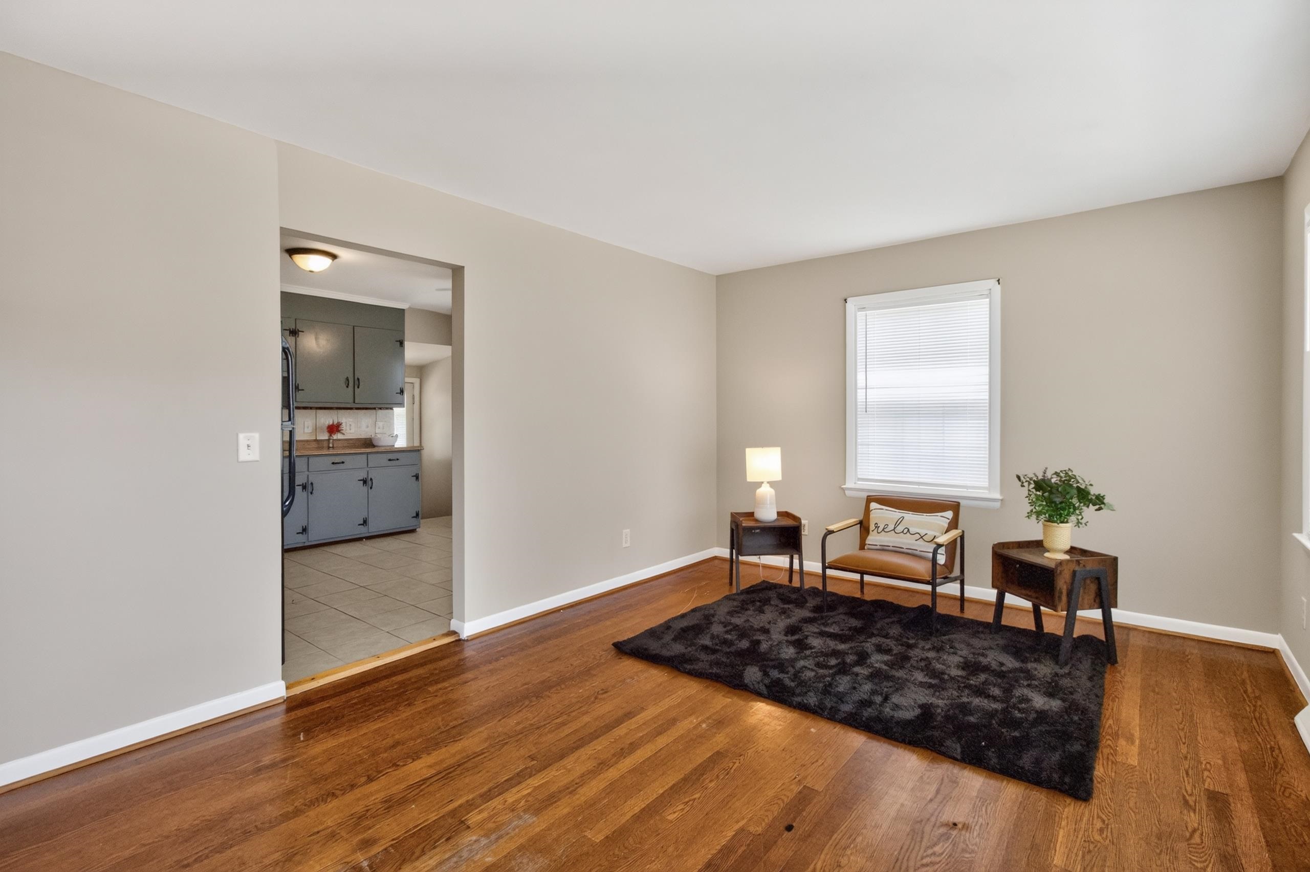 329 LOUDOUN AVE, WAYNESBORO, Virginia 22980, 3 Bedrooms Bedrooms, ,1 BathroomBathrooms,Residential,329 LOUDOUN AVE,680905 MLS # 680905 329 LOUDOUN AVE, WAYNESBORO, Virginia 22980, 3 Bedrooms Bedrooms, ,1 BathroomBathrooms,Residential,329 LOUDOUN AVE,680905 MLS # 680905