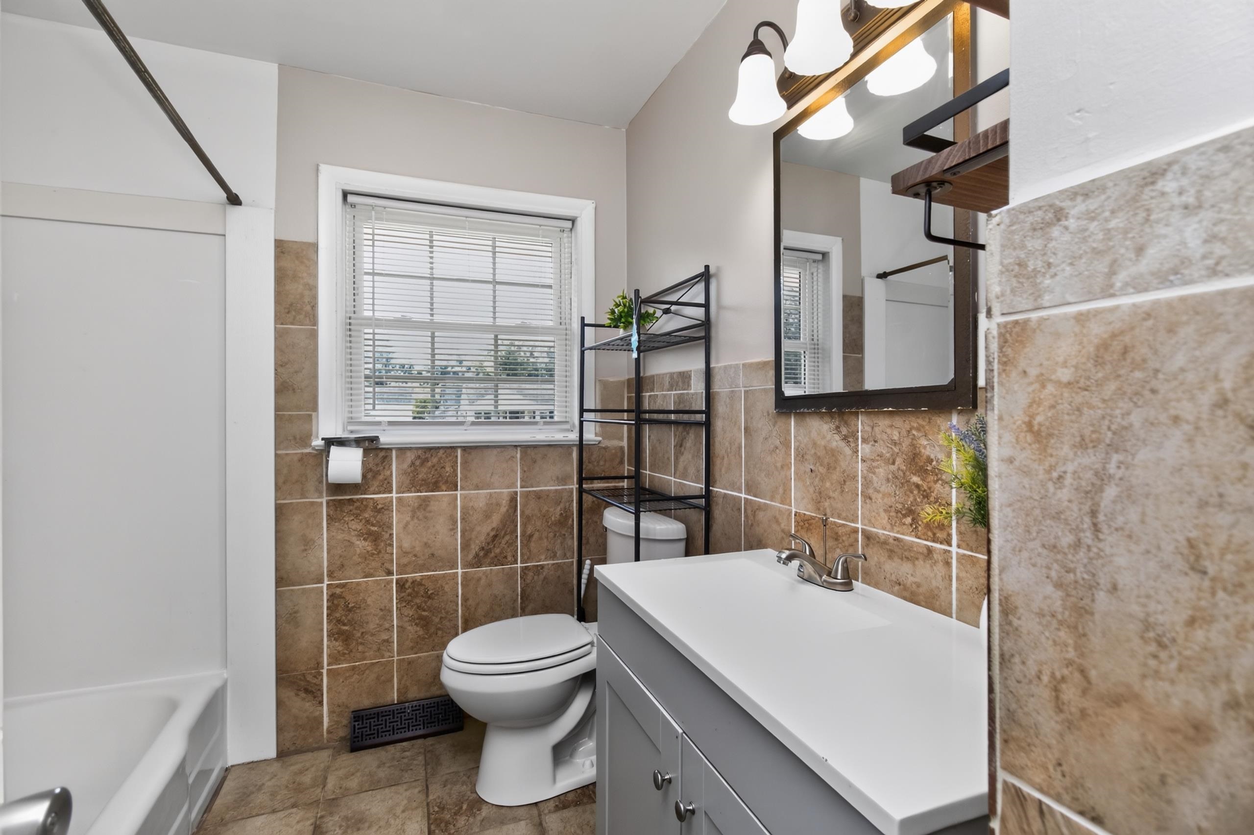 329 LOUDOUN AVE, WAYNESBORO, Virginia 22980, 3 Bedrooms Bedrooms, ,1 BathroomBathrooms,Residential,329 LOUDOUN AVE,680905 MLS # 680905 329 LOUDOUN AVE, WAYNESBORO, Virginia 22980, 3 Bedrooms Bedrooms, ,1 BathroomBathrooms,Residential,329 LOUDOUN AVE,680905 MLS # 680905