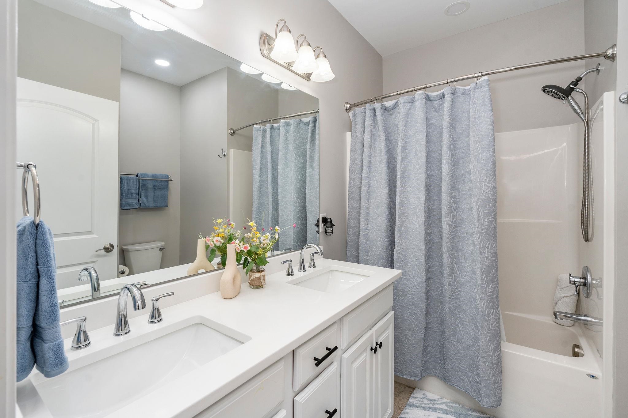 65 INDIAN RIDGE RD, GREENVILLE, Virginia 24440, 3 Bedrooms Bedrooms, ,2 BathroomsBathrooms,Residential,65 INDIAN RIDGE RD,680906 MLS # 680906 65 INDIAN RIDGE RD, GREENVILLE, Virginia 24440, 3 Bedrooms Bedrooms, ,2 BathroomsBathrooms,Residential,65 INDIAN RIDGE RD,680906 MLS # 680906
