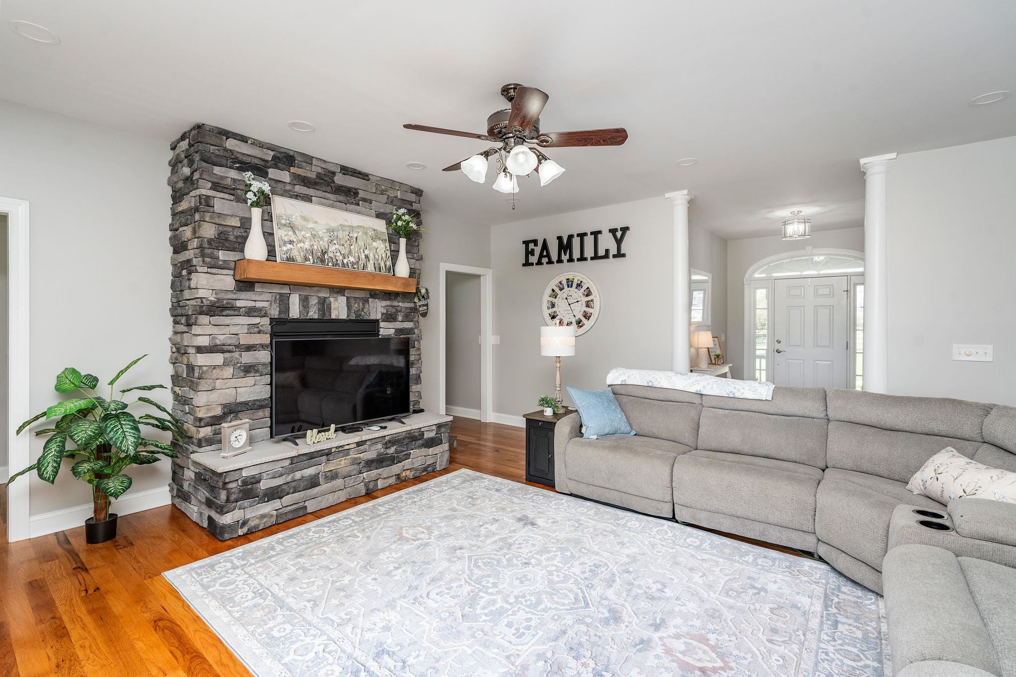 65 INDIAN RIDGE RD, GREENVILLE, Virginia 24440, 3 Bedrooms Bedrooms, ,2 BathroomsBathrooms,Residential,65 INDIAN RIDGE RD,680906 MLS # 680906 65 INDIAN RIDGE RD, GREENVILLE, Virginia 24440, 3 Bedrooms Bedrooms, ,2 BathroomsBathrooms,Residential,65 INDIAN RIDGE RD,680906 MLS # 680906