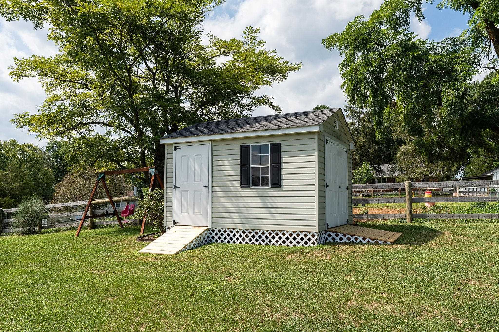 65 INDIAN RIDGE RD, GREENVILLE, Virginia 24440, 3 Bedrooms Bedrooms, ,2 BathroomsBathrooms,Residential,65 INDIAN RIDGE RD,680906 MLS # 680906 65 INDIAN RIDGE RD, GREENVILLE, Virginia 24440, 3 Bedrooms Bedrooms, ,2 BathroomsBathrooms,Residential,65 INDIAN RIDGE RD,680906 MLS # 680906