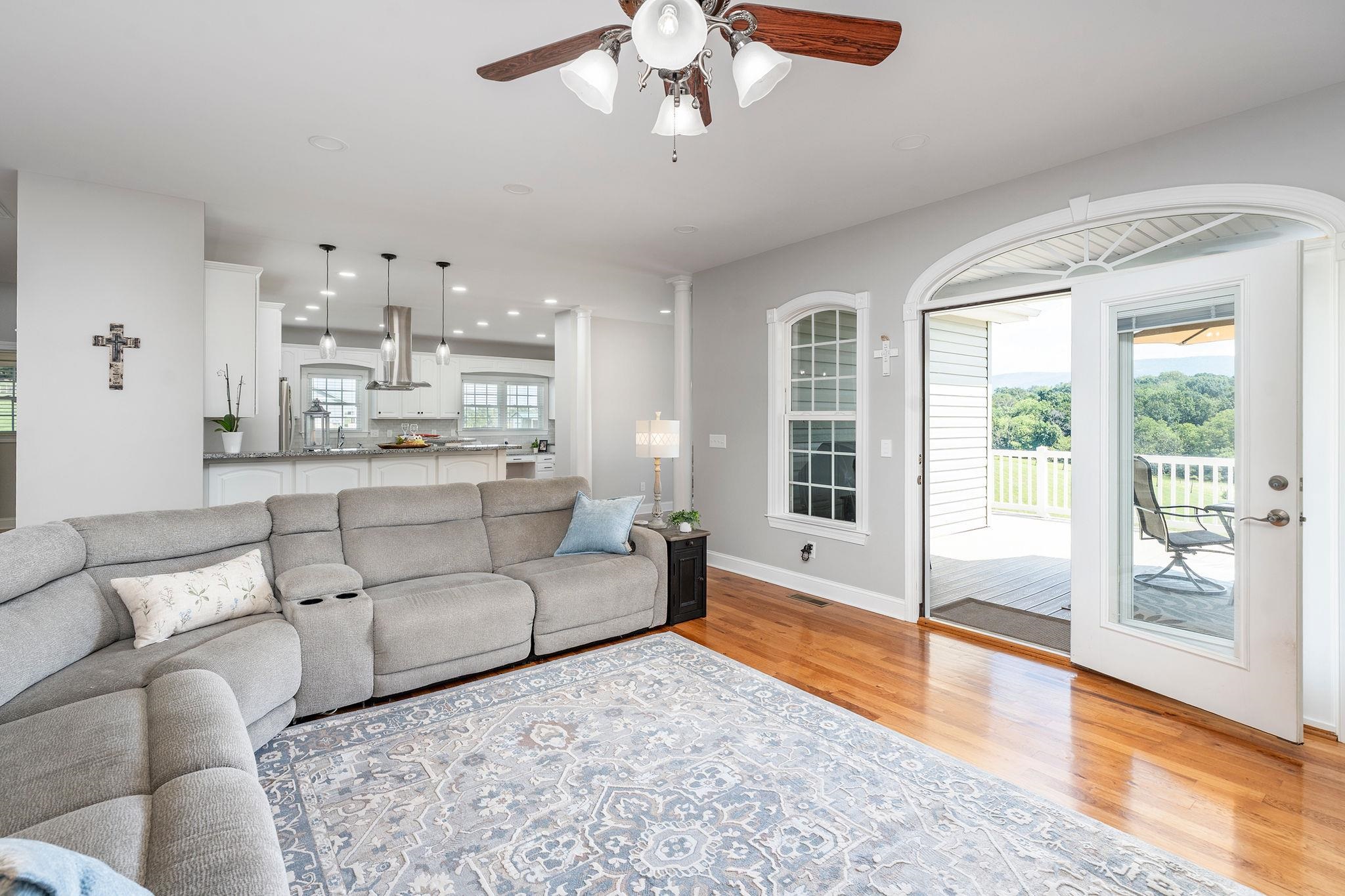 65 INDIAN RIDGE RD, GREENVILLE, Virginia 24440, 3 Bedrooms Bedrooms, ,2 BathroomsBathrooms,Residential,65 INDIAN RIDGE RD,680906 MLS # 680906 65 INDIAN RIDGE RD, GREENVILLE, Virginia 24440, 3 Bedrooms Bedrooms, ,2 BathroomsBathrooms,Residential,65 INDIAN RIDGE RD,680906 MLS # 680906