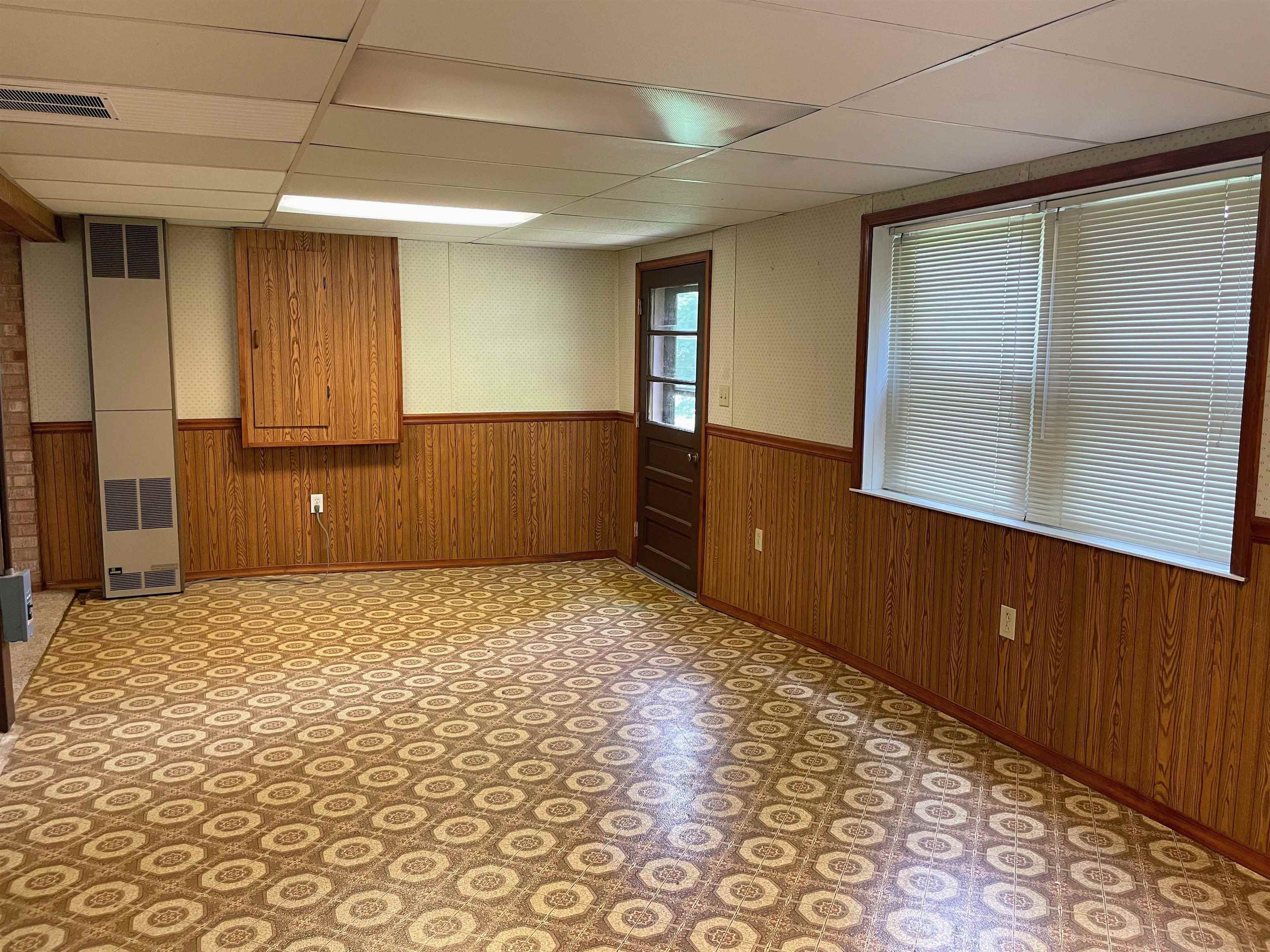 1203 MONTGOMERY AVE, STAUNTON, Virginia 24401, 3 Bedrooms Bedrooms, ,1 BathroomBathrooms,Residential,1203 MONTGOMERY AVE,680907 MLS # 680907 1203 MONTGOMERY AVE, STAUNTON, Virginia 24401, 3 Bedrooms Bedrooms, ,1 BathroomBathrooms,Residential,1203 MONTGOMERY AVE,680907 MLS # 680907