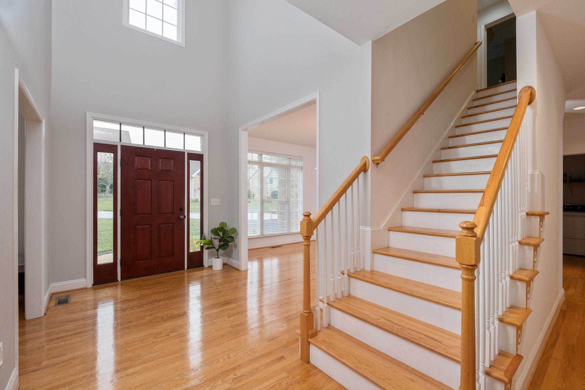 125 SHAWN CIR, STAUNTON, Virginia 24401, 4 Bedrooms Bedrooms, ,4 BathroomsBathrooms,Residential,125 SHAWN CIR,680909 MLS # 680909