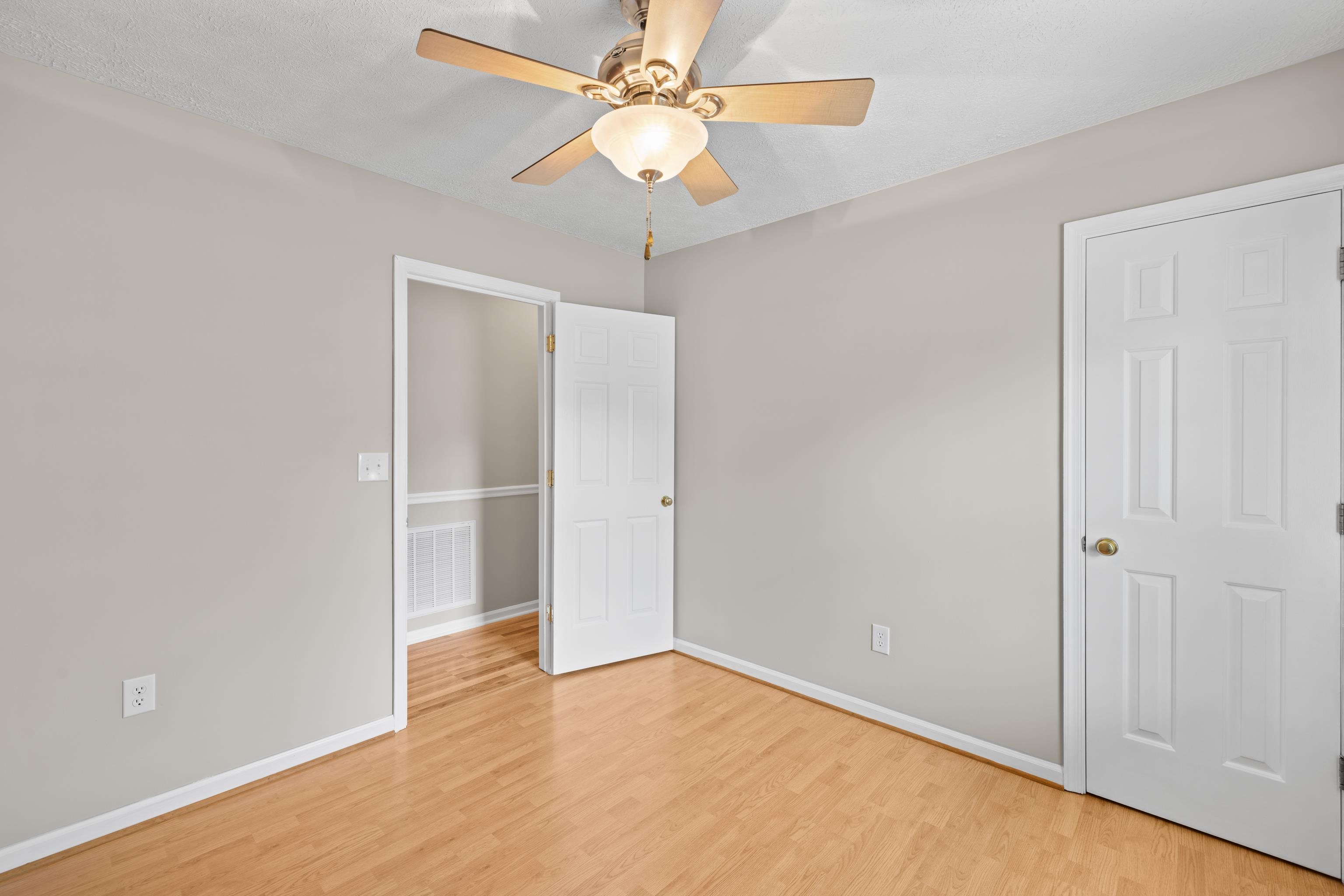 319 FOREST SPRINGS DR, STUARTS DRAFT, Virginia 24477, 3 Bedrooms Bedrooms, ,2 BathroomsBathrooms,Residential,319 FOREST SPRINGS DR,680912 MLS # 680912