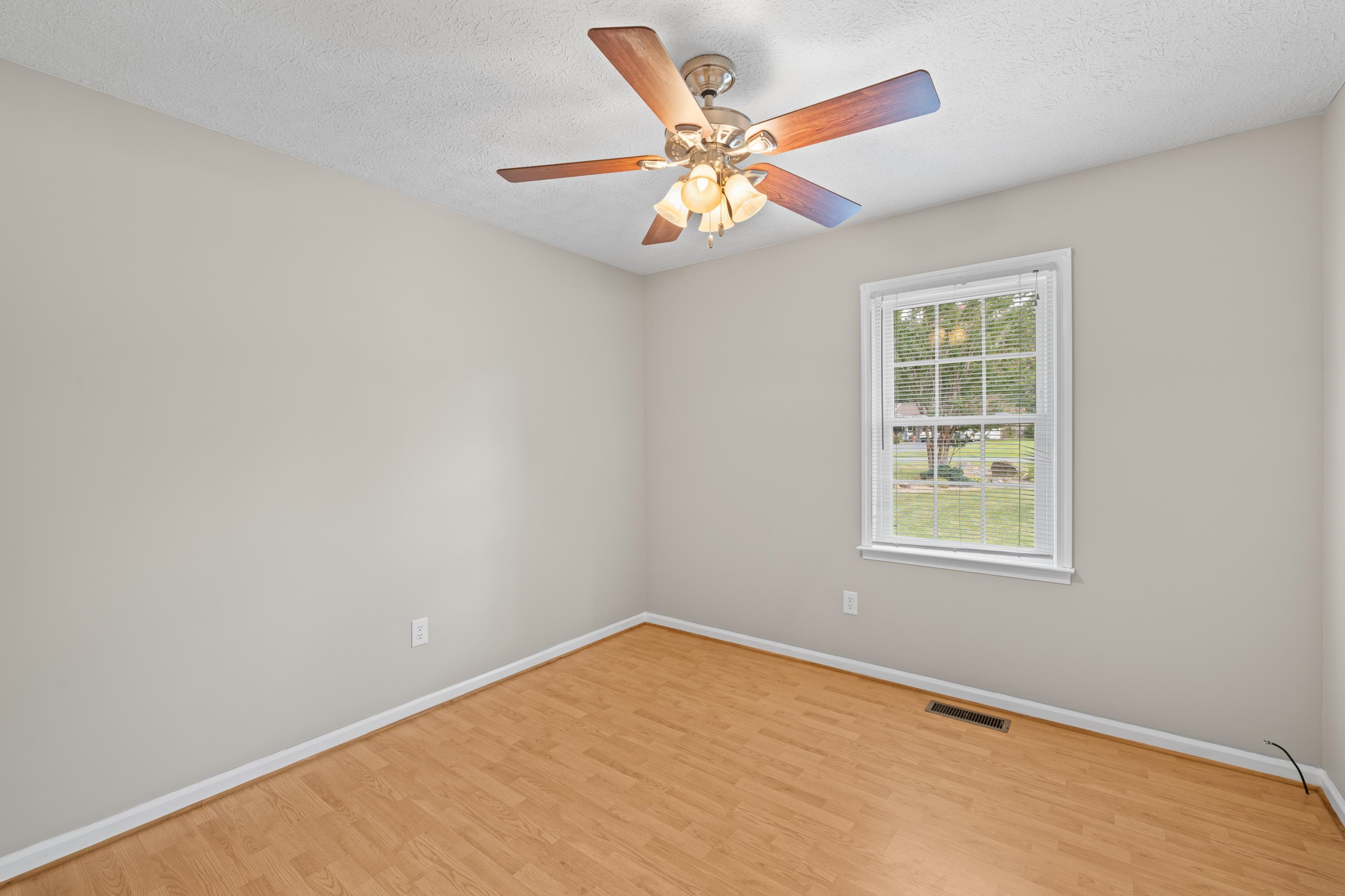 319 FOREST SPRINGS DR, STUARTS DRAFT, Virginia 24477, 3 Bedrooms Bedrooms, ,2 BathroomsBathrooms,Residential,319 FOREST SPRINGS DR,680912 MLS # 680912