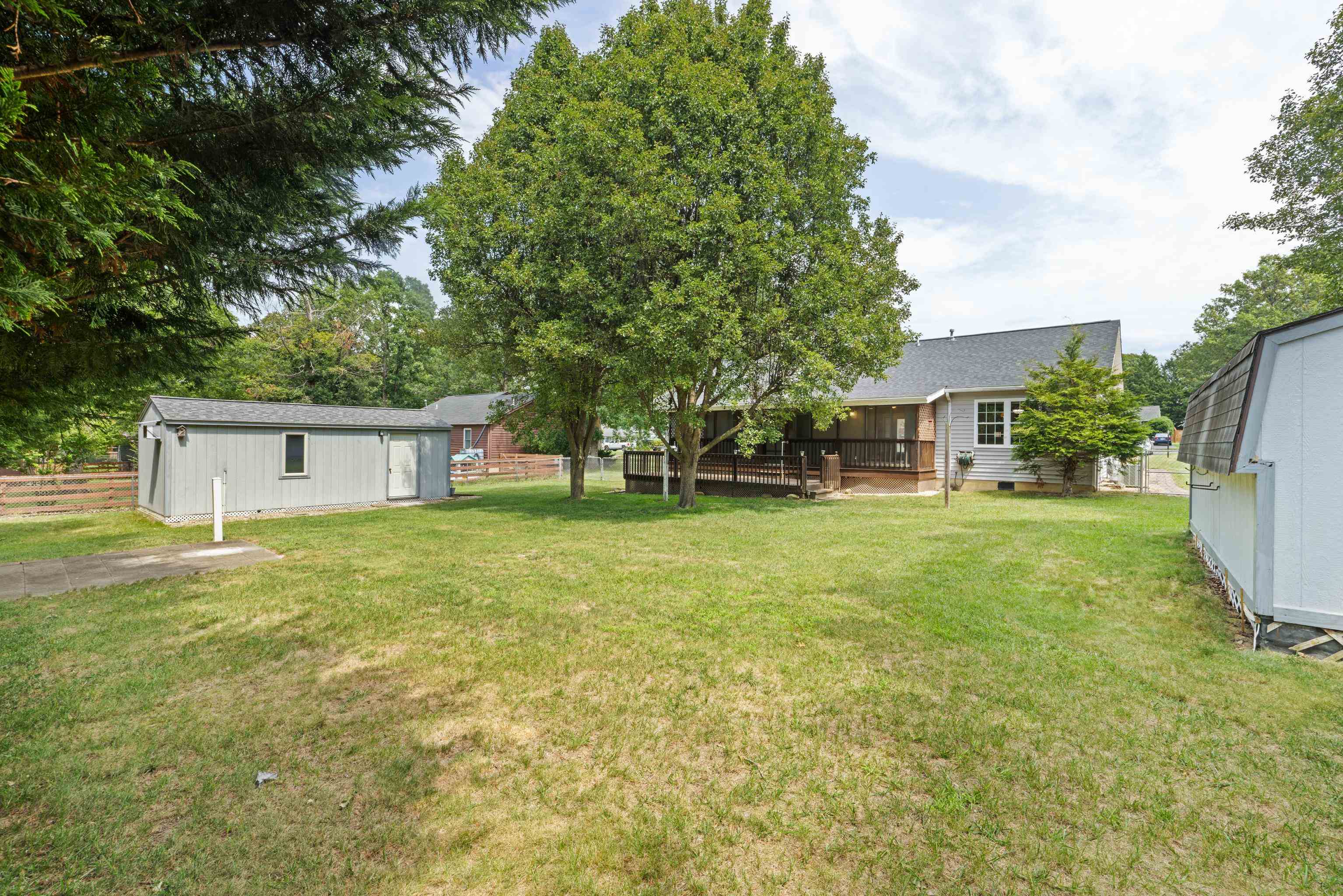 319 FOREST SPRINGS DR, STUARTS DRAFT, Virginia 24477, 3 Bedrooms Bedrooms, ,2 BathroomsBathrooms,Residential,319 FOREST SPRINGS DR,680912 MLS # 680912