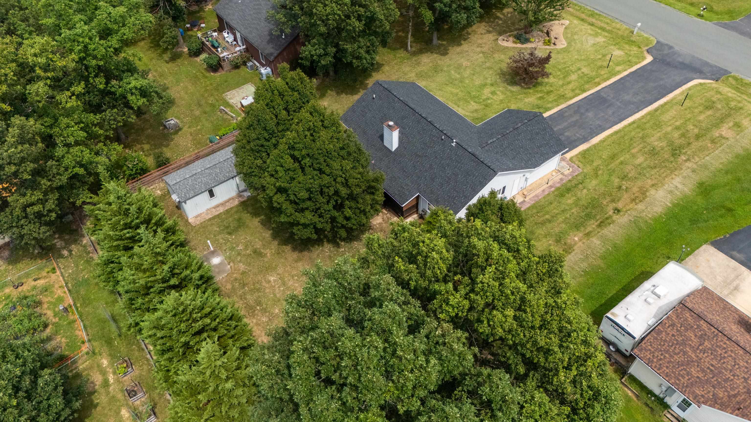 319 FOREST SPRINGS DR, STUARTS DRAFT, Virginia 24477, 3 Bedrooms Bedrooms, ,2 BathroomsBathrooms,Residential,319 FOREST SPRINGS DR,680912 MLS # 680912