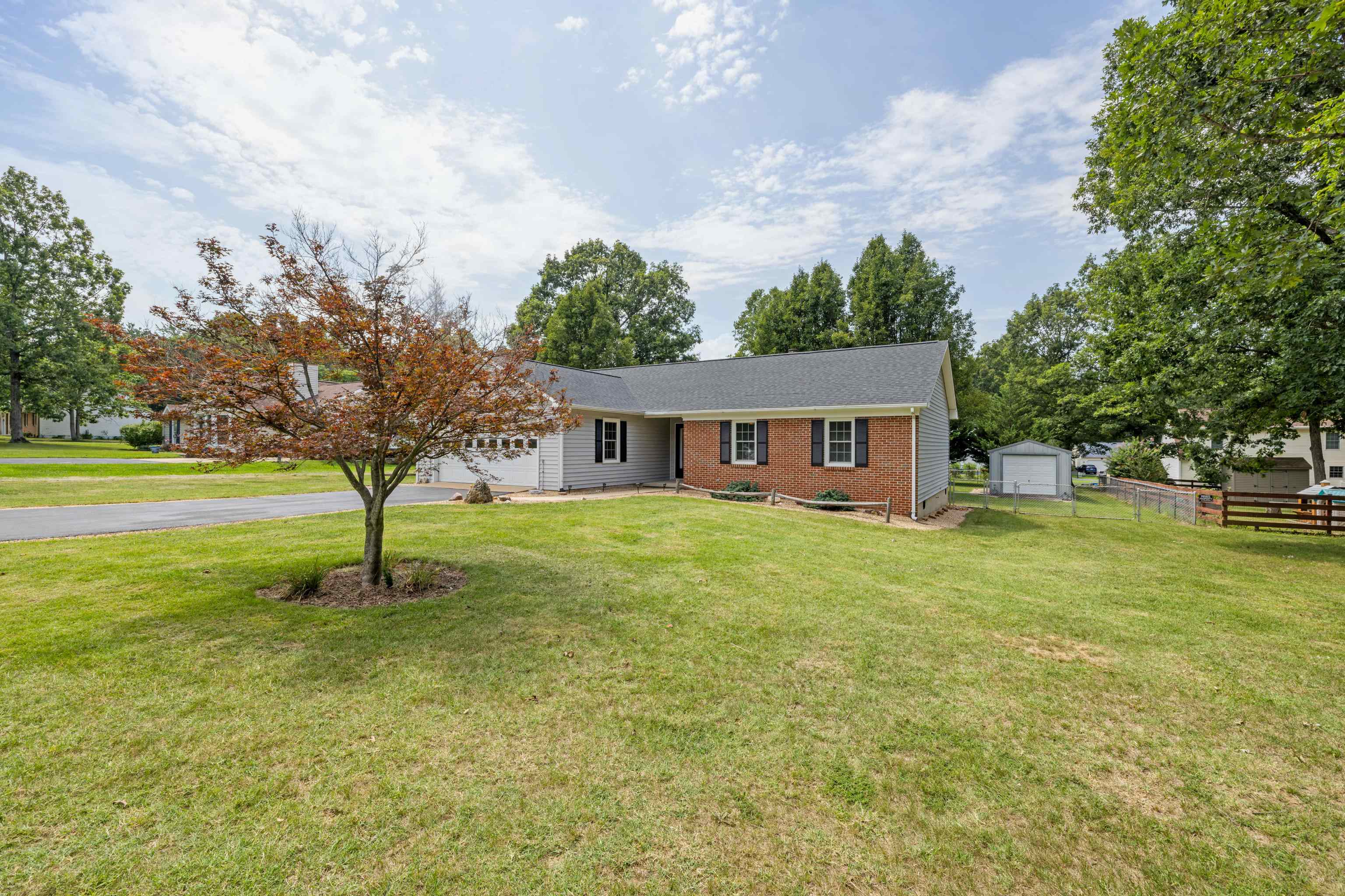 319 FOREST SPRINGS DR, STUARTS DRAFT, Virginia 24477, 3 Bedrooms Bedrooms, ,2 BathroomsBathrooms,Residential,319 FOREST SPRINGS DR,680912 MLS # 680912