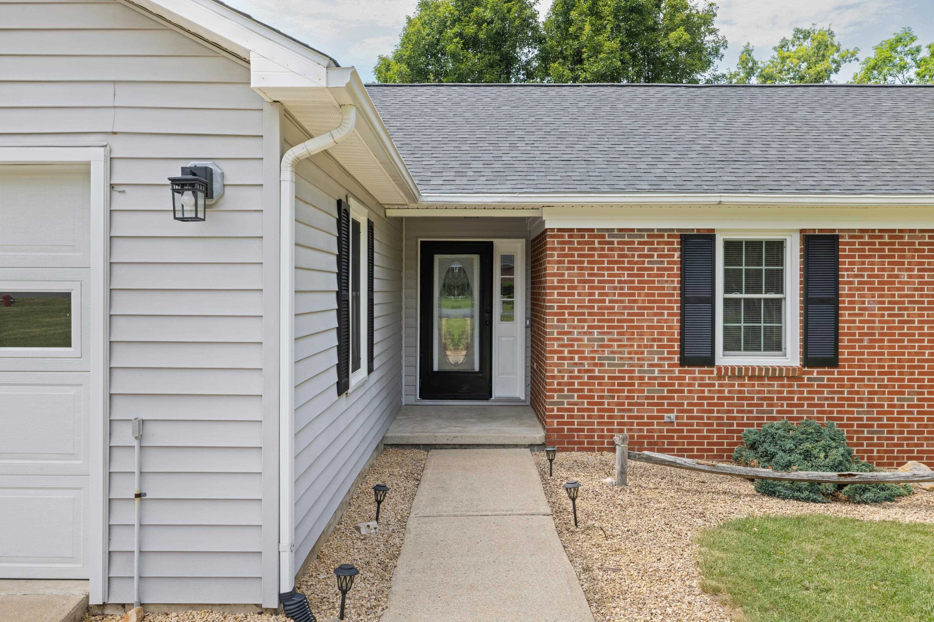 319 FOREST SPRINGS DR, STUARTS DRAFT, Virginia 24477, 3 Bedrooms Bedrooms, ,2 BathroomsBathrooms,Residential,319 FOREST SPRINGS DR,680912 MLS # 680912
