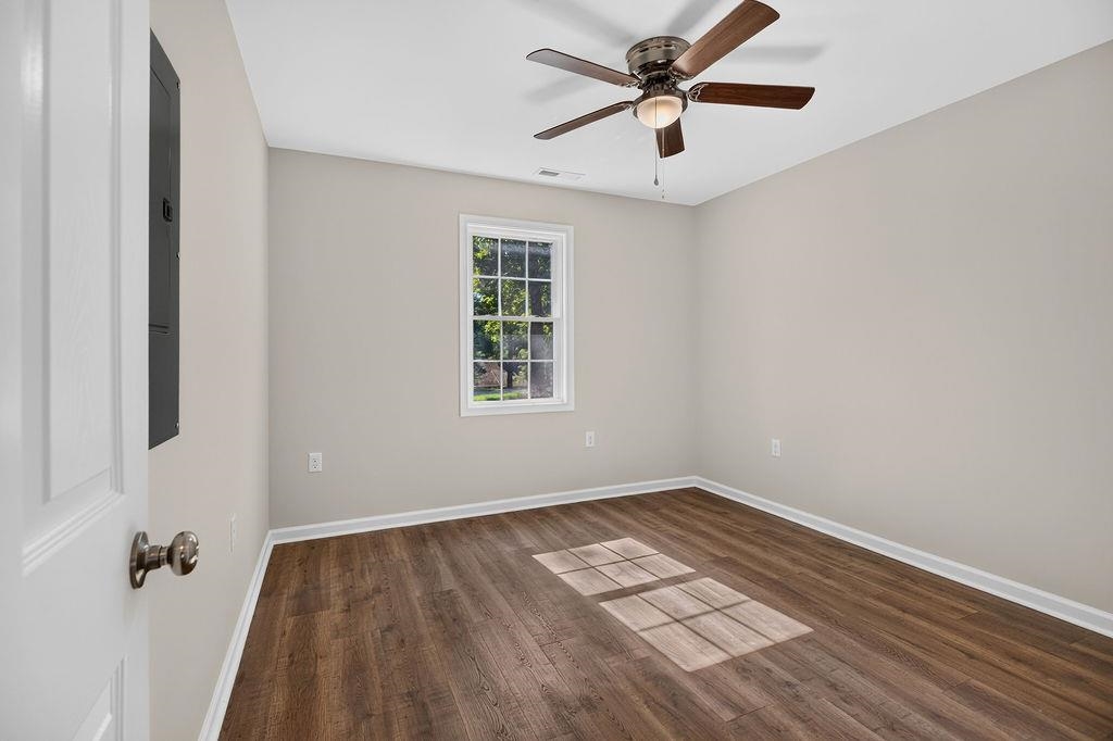 1229 JACKSON AVE, WAYNESBORO, Virginia 22980, 3 Bedrooms Bedrooms, ,2 BathroomsBathrooms,Residential,1229 JACKSON AVE,680913 MLS # 680913