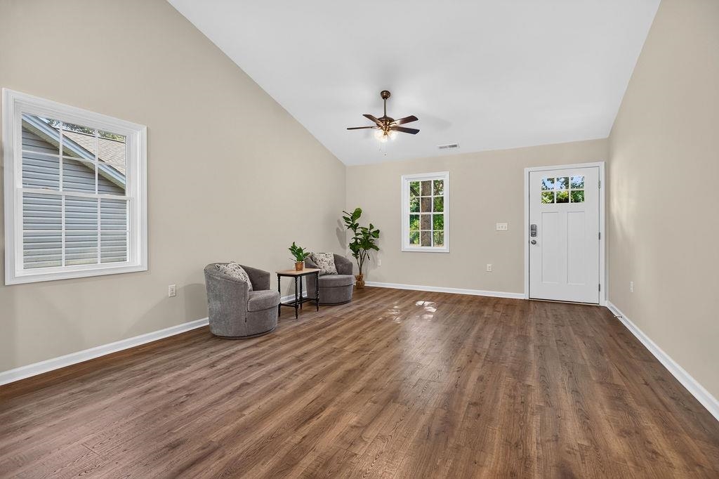 1229 JACKSON AVE, WAYNESBORO, Virginia 22980, 3 Bedrooms Bedrooms, ,2 BathroomsBathrooms,Residential,1229 JACKSON AVE,680913 MLS # 680913