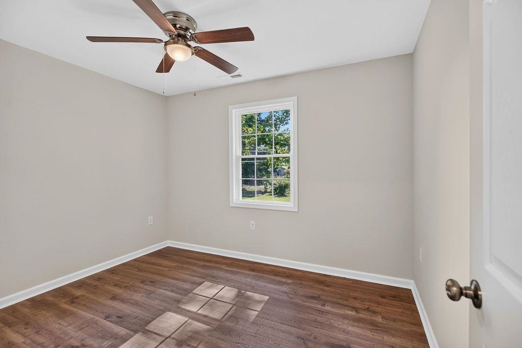 1233 JACKSON AVE, WAYNESBORO, Virginia 22980, 3 Bedrooms Bedrooms, ,2 BathroomsBathrooms,Residential,1233 JACKSON AVE,680914 MLS # 680914