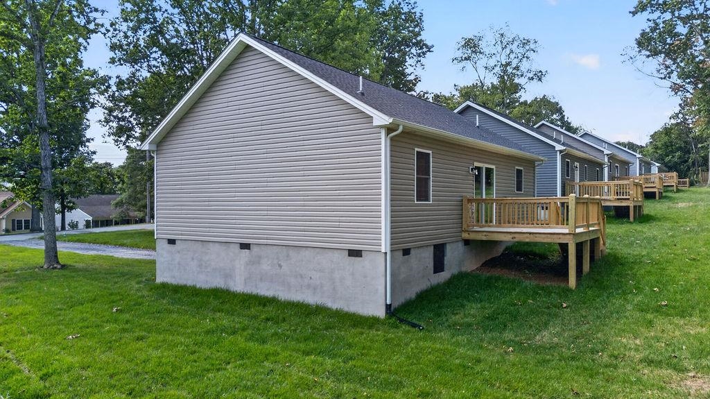 1233 JACKSON AVE, WAYNESBORO, Virginia 22980, 3 Bedrooms Bedrooms, ,2 BathroomsBathrooms,Residential,1233 JACKSON AVE,680914 MLS # 680914