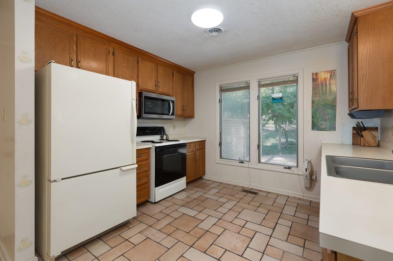 151 KAYLOR CIR, MCGAHEYSVILLE, Virginia 22840, 3 Bedrooms Bedrooms, ,2 BathroomsBathrooms,Residential,151 KAYLOR CIR,678186 MLS # 678186 151 KAYLOR CIR, MCGAHEYSVILLE, Virginia 22840, 3 Bedrooms Bedrooms, ,2 BathroomsBathrooms,Residential,151 KAYLOR CIR,678186 MLS # 678186