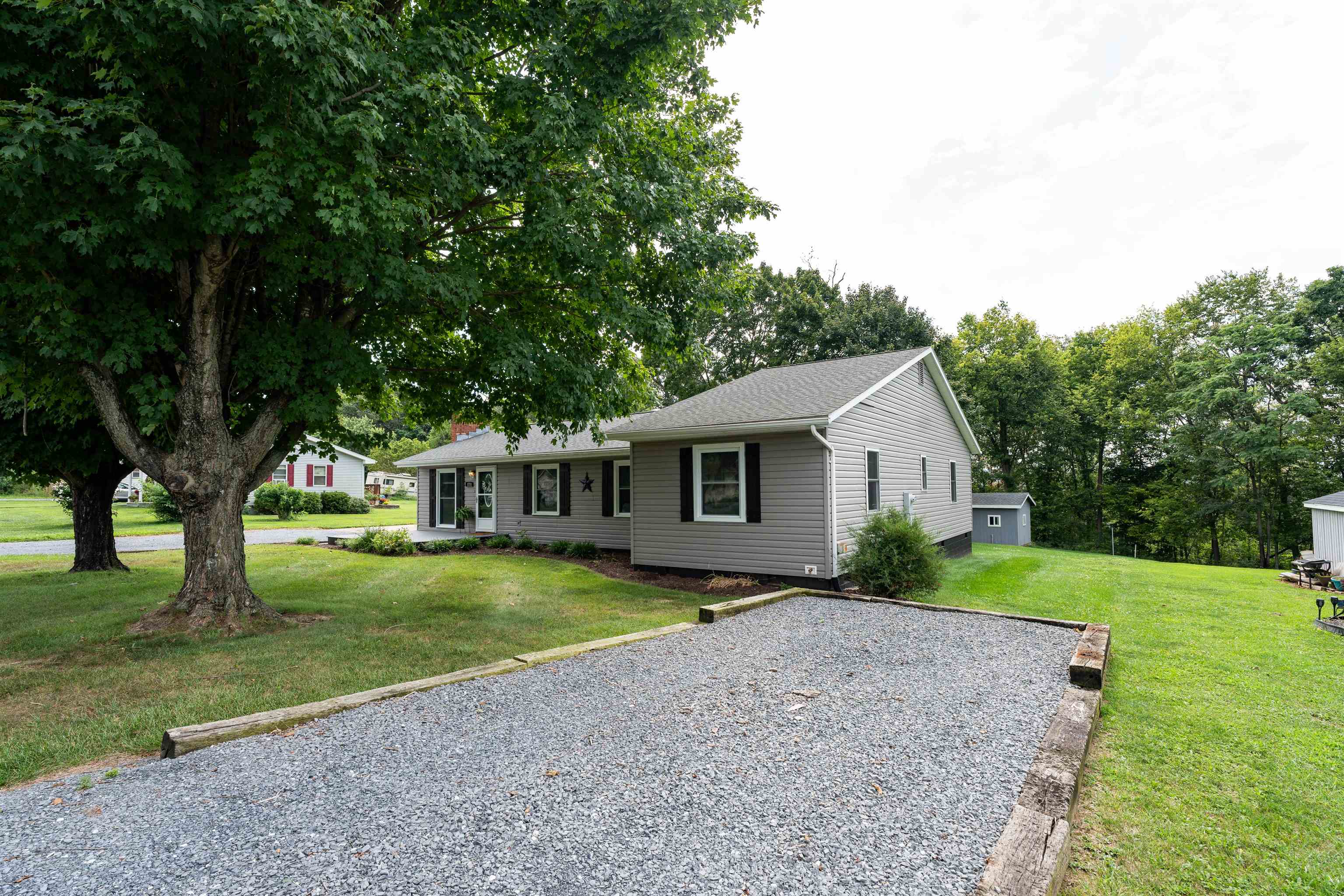 8701 LACEY HEIGHTS AVE, ROCKINGHAM, Virginia 22802, 4 Bedrooms Bedrooms, ,2 BathroomsBathrooms,Residential,8701 LACEY HEIGHTS AVE,680917 MLS # 680917