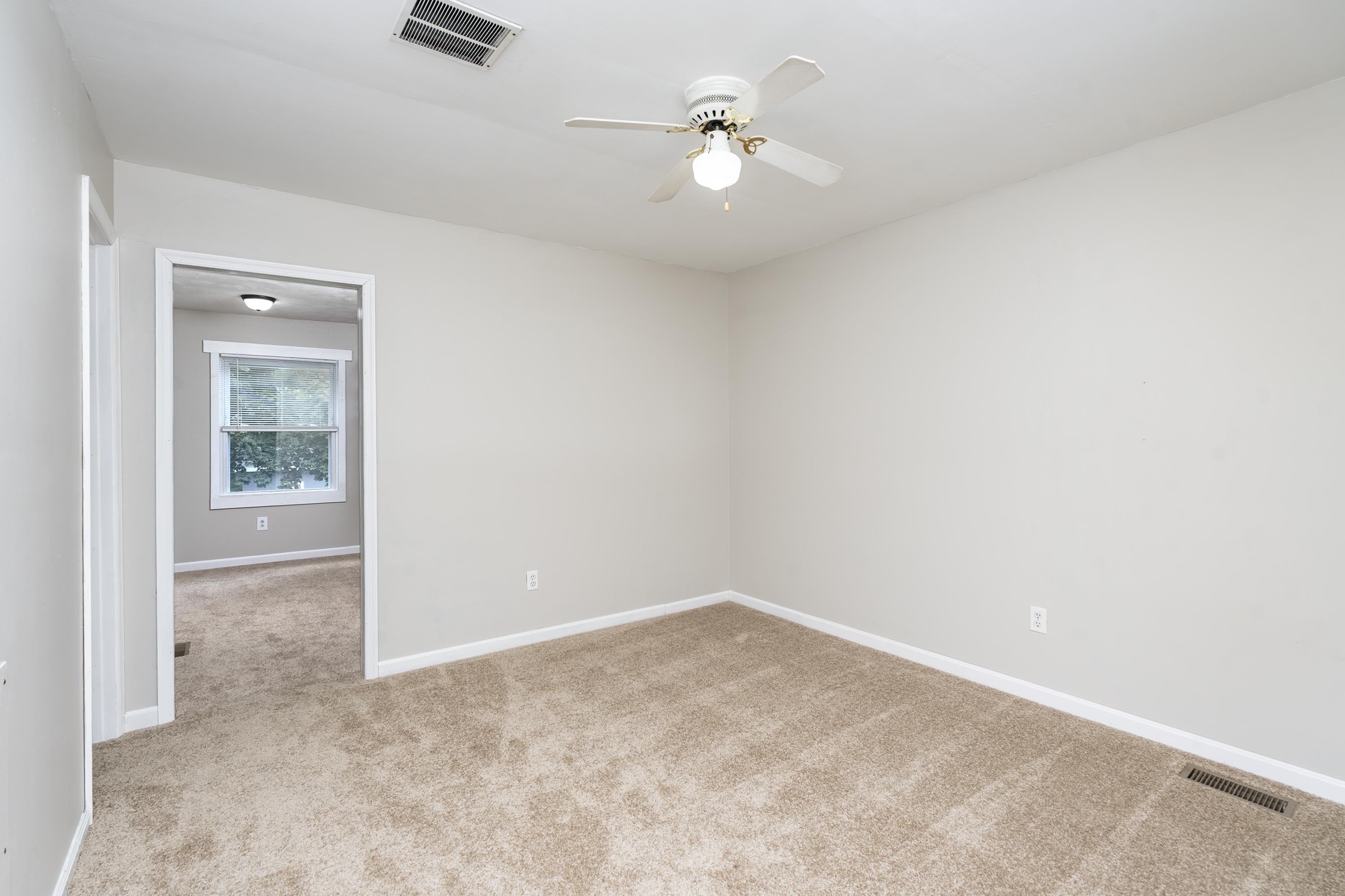 8701 LACEY HEIGHTS AVE, ROCKINGHAM, Virginia 22802, 4 Bedrooms Bedrooms, ,2 BathroomsBathrooms,Residential,8701 LACEY HEIGHTS AVE,680917 MLS # 680917
