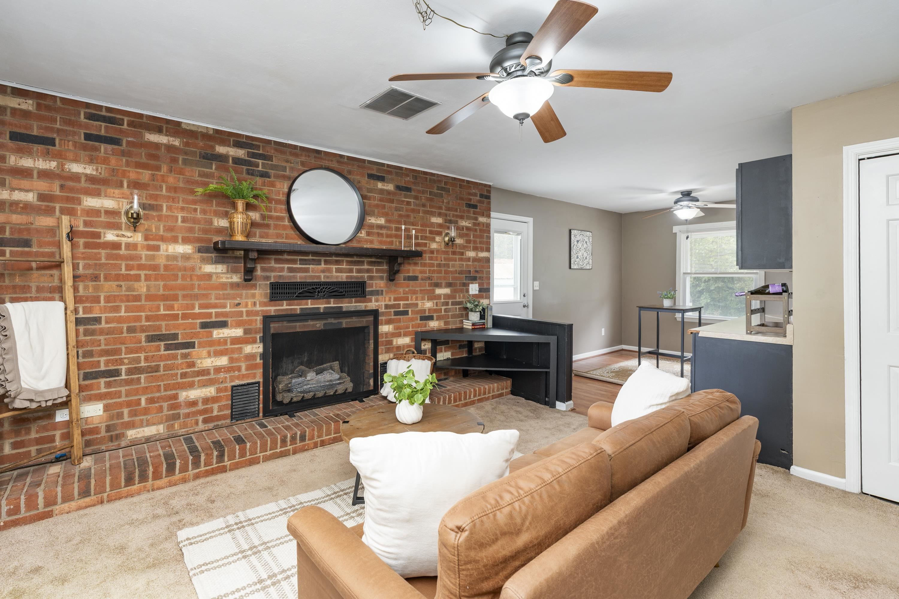 8701 LACEY HEIGHTS AVE, ROCKINGHAM, Virginia 22802, 4 Bedrooms Bedrooms, ,2 BathroomsBathrooms,Residential,8701 LACEY HEIGHTS AVE,680917 MLS # 680917