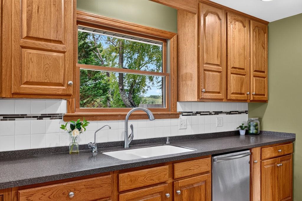 1446 ROCKFISH RD, WAYNESBORO, Virginia 22980, 3 Bedrooms Bedrooms, ,3 BathroomsBathrooms,Residential,1446 ROCKFISH RD,680918 MLS # 680918 1446 ROCKFISH RD, WAYNESBORO, Virginia 22980, 3 Bedrooms Bedrooms, ,3 BathroomsBathrooms,Residential,1446 ROCKFISH RD,680918 MLS # 680918