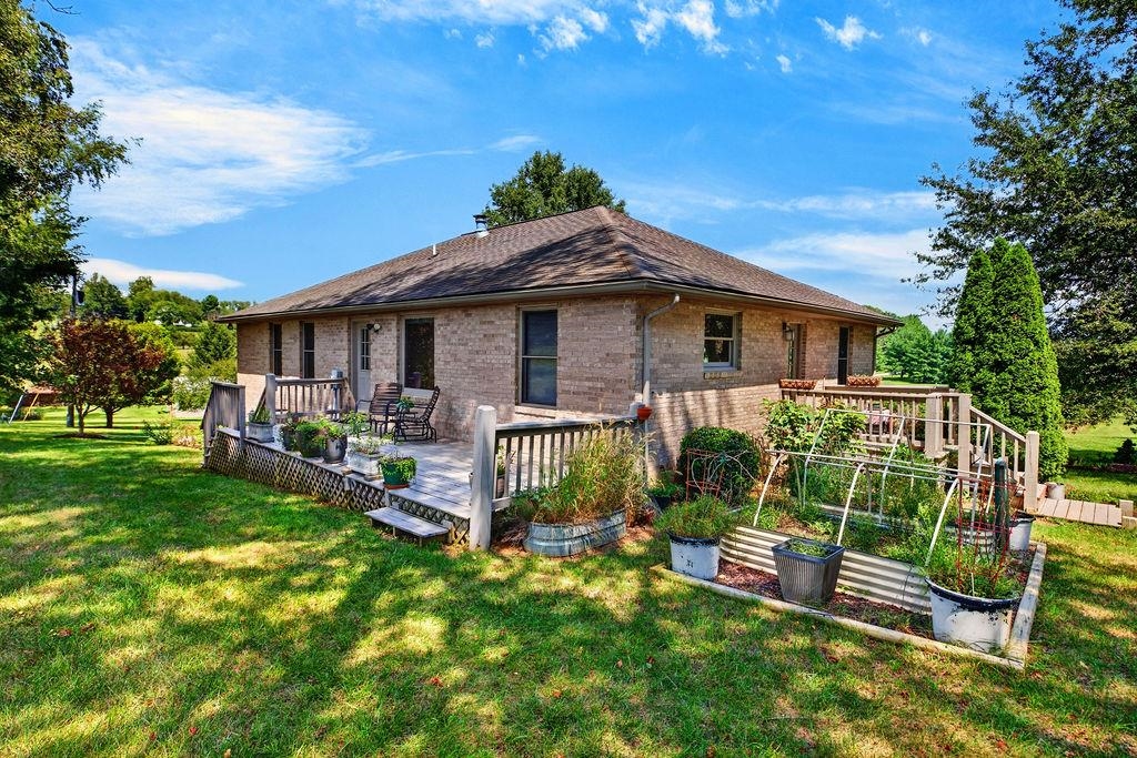 1446 ROCKFISH RD, WAYNESBORO, Virginia 22980, 3 Bedrooms Bedrooms, ,3 BathroomsBathrooms,Residential,1446 ROCKFISH RD,680918 MLS # 680918 1446 ROCKFISH RD, WAYNESBORO, Virginia 22980, 3 Bedrooms Bedrooms, ,3 BathroomsBathrooms,Residential,1446 ROCKFISH RD,680918 MLS # 680918