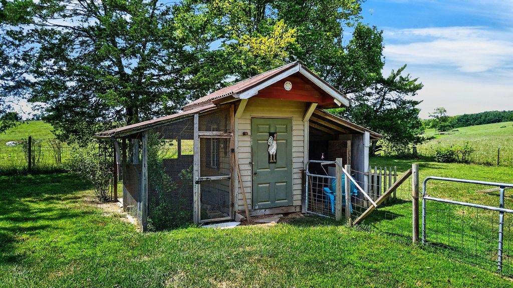 1446 ROCKFISH RD, WAYNESBORO, Virginia 22980, 3 Bedrooms Bedrooms, ,3 BathroomsBathrooms,Residential,1446 ROCKFISH RD,680918 MLS # 680918 1446 ROCKFISH RD, WAYNESBORO, Virginia 22980, 3 Bedrooms Bedrooms, ,3 BathroomsBathrooms,Residential,1446 ROCKFISH RD,680918 MLS # 680918