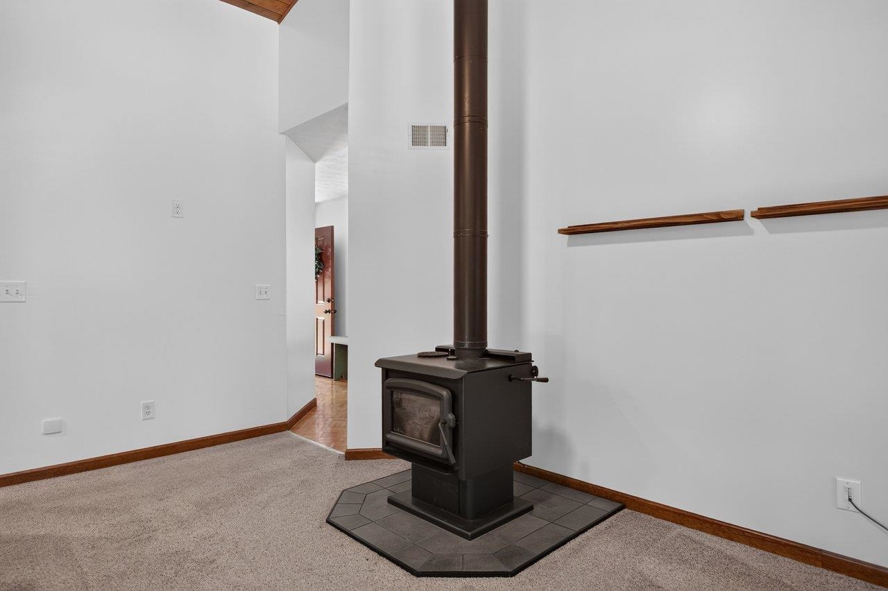55 BURKES MILL RD, WEYERS CAVE, Virginia 24486, 3 Bedrooms Bedrooms, ,2 BathroomsBathrooms,Residential,55 BURKES MILL RD,680919 MLS # 680919 55 BURKES MILL RD, WEYERS CAVE, Virginia 24486, 3 Bedrooms Bedrooms, ,2 BathroomsBathrooms,Residential,55 BURKES MILL RD,680919 MLS # 680919