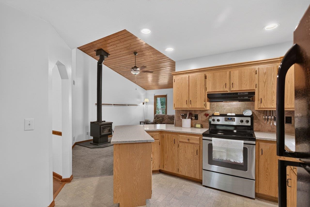 55 BURKES MILL RD, WEYERS CAVE, Virginia 24486, 3 Bedrooms Bedrooms, ,2 BathroomsBathrooms,Residential,55 BURKES MILL RD,680919 MLS # 680919 55 BURKES MILL RD, WEYERS CAVE, Virginia 24486, 3 Bedrooms Bedrooms, ,2 BathroomsBathrooms,Residential,55 BURKES MILL RD,680919 MLS # 680919