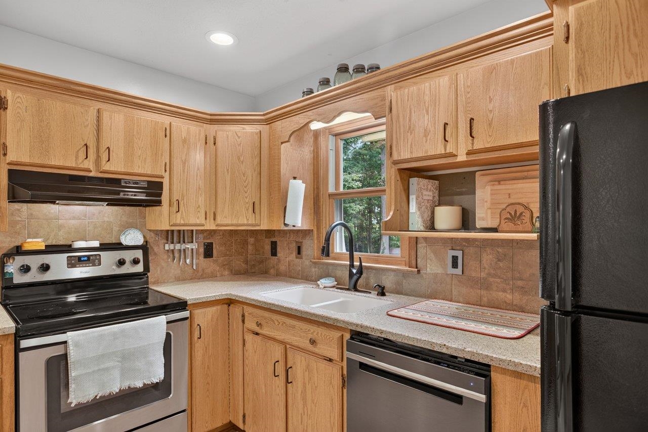 55 BURKES MILL RD, WEYERS CAVE, Virginia 24486, 3 Bedrooms Bedrooms, ,2 BathroomsBathrooms,Residential,55 BURKES MILL RD,680919 MLS # 680919 55 BURKES MILL RD, WEYERS CAVE, Virginia 24486, 3 Bedrooms Bedrooms, ,2 BathroomsBathrooms,Residential,55 BURKES MILL RD,680919 MLS # 680919