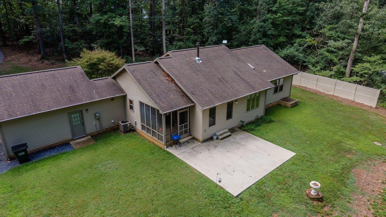 55 BURKES MILL RD, WEYERS CAVE, Virginia 24486, 3 Bedrooms Bedrooms, ,2 BathroomsBathrooms,Residential,55 BURKES MILL RD,680919 MLS # 680919 55 BURKES MILL RD, WEYERS CAVE, Virginia 24486, 3 Bedrooms Bedrooms, ,2 BathroomsBathrooms,Residential,55 BURKES MILL RD,680919 MLS # 680919