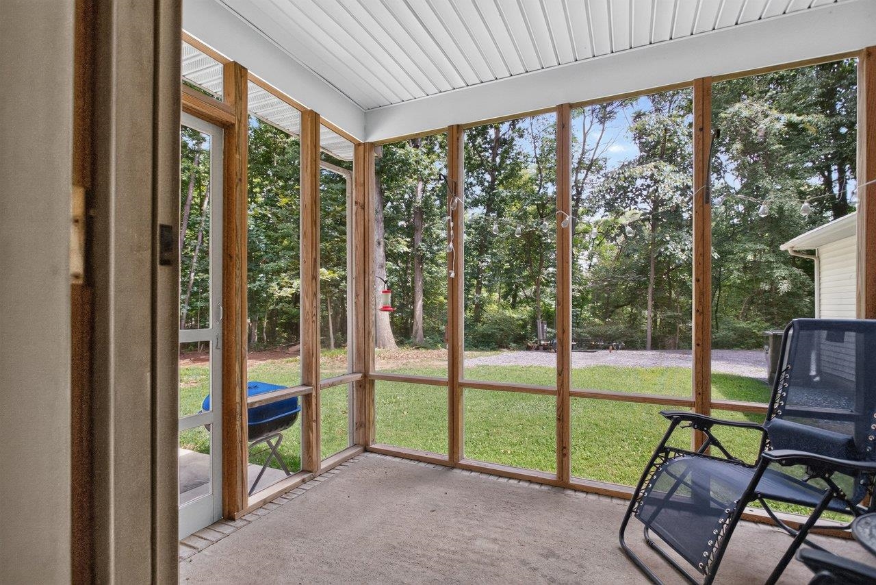 55 BURKES MILL RD, WEYERS CAVE, Virginia 24486, 3 Bedrooms Bedrooms, ,2 BathroomsBathrooms,Residential,55 BURKES MILL RD,680919 MLS # 680919 55 BURKES MILL RD, WEYERS CAVE, Virginia 24486, 3 Bedrooms Bedrooms, ,2 BathroomsBathrooms,Residential,55 BURKES MILL RD,680919 MLS # 680919