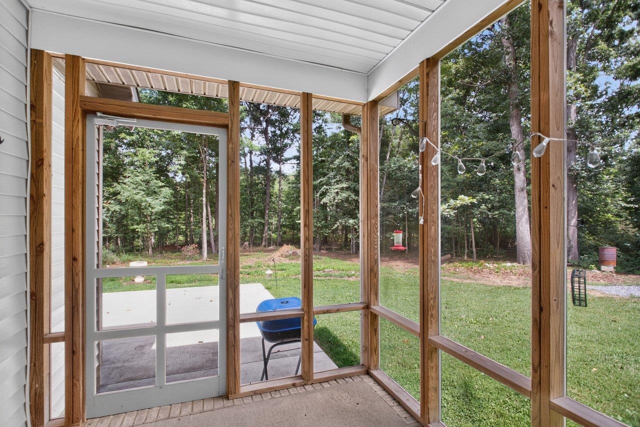 55 BURKES MILL RD, WEYERS CAVE, Virginia 24486, 3 Bedrooms Bedrooms, ,2 BathroomsBathrooms,Residential,55 BURKES MILL RD,680919 MLS # 680919 55 BURKES MILL RD, WEYERS CAVE, Virginia 24486, 3 Bedrooms Bedrooms, ,2 BathroomsBathrooms,Residential,55 BURKES MILL RD,680919 MLS # 680919