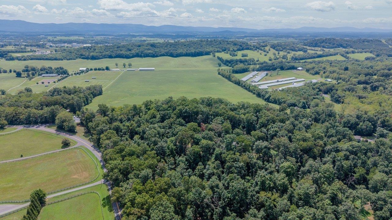 55 BURKES MILL RD, WEYERS CAVE, Virginia 24486, 3 Bedrooms Bedrooms, ,2 BathroomsBathrooms,Residential,55 BURKES MILL RD,680919 MLS # 680919 55 BURKES MILL RD, WEYERS CAVE, Virginia 24486, 3 Bedrooms Bedrooms, ,2 BathroomsBathrooms,Residential,55 BURKES MILL RD,680919 MLS # 680919