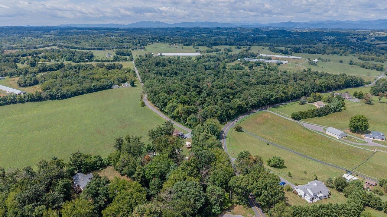 55 BURKES MILL RD, WEYERS CAVE, Virginia 24486, 3 Bedrooms Bedrooms, ,2 BathroomsBathrooms,Residential,55 BURKES MILL RD,680919 MLS # 680919 55 BURKES MILL RD, WEYERS CAVE, Virginia 24486, 3 Bedrooms Bedrooms, ,2 BathroomsBathrooms,Residential,55 BURKES MILL RD,680919 MLS # 680919