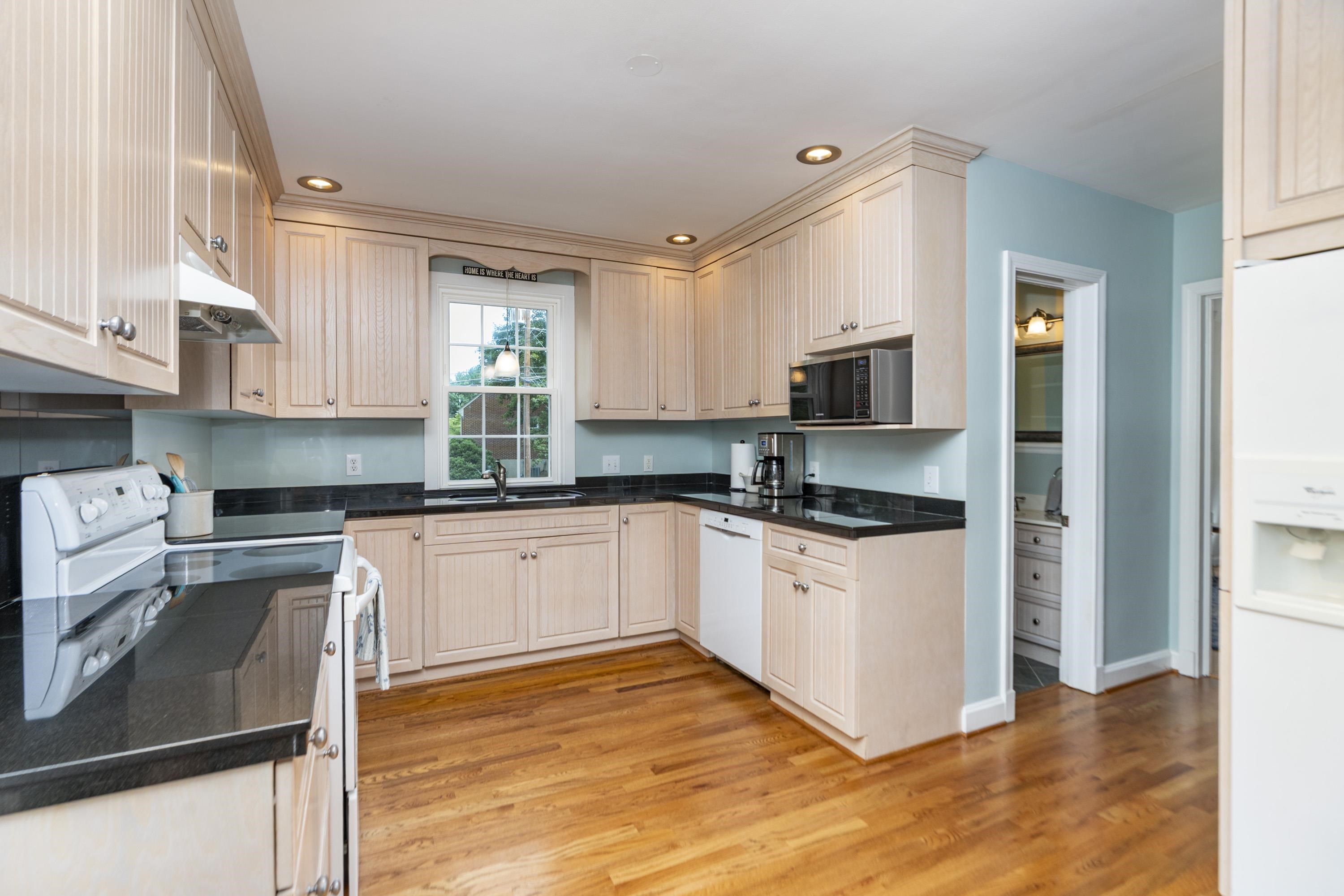 753 HILLCREST DR, STAUNTON, Virginia 24401, 4 Bedrooms Bedrooms, ,2 BathroomsBathrooms,Residential,753 HILLCREST DR,680925 MLS # 680925 753 HILLCREST DR, STAUNTON, Virginia 24401, 4 Bedrooms Bedrooms, ,2 BathroomsBathrooms,Residential,753 HILLCREST DR,680925 MLS # 680925