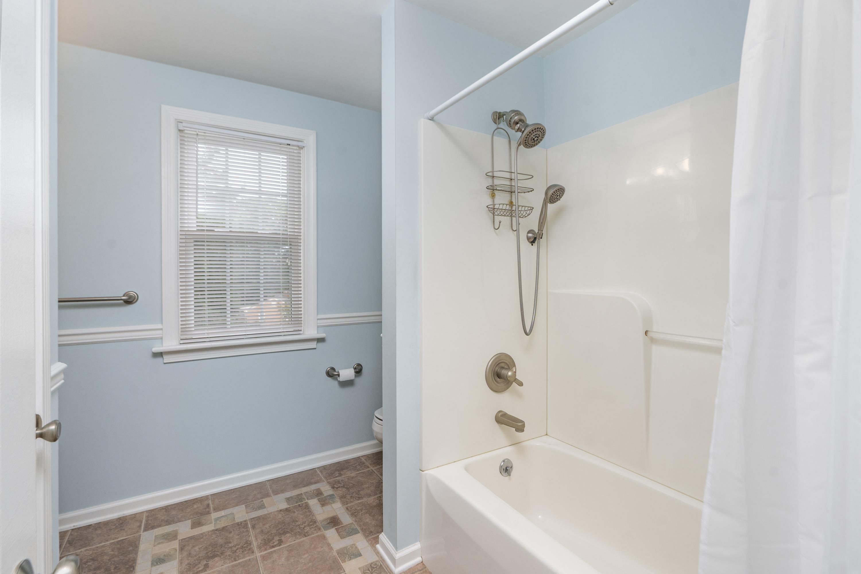 753 HILLCREST DR, STAUNTON, Virginia 24401, 4 Bedrooms Bedrooms, ,2 BathroomsBathrooms,Residential,753 HILLCREST DR,680925 MLS # 680925 753 HILLCREST DR, STAUNTON, Virginia 24401, 4 Bedrooms Bedrooms, ,2 BathroomsBathrooms,Residential,753 HILLCREST DR,680925 MLS # 680925