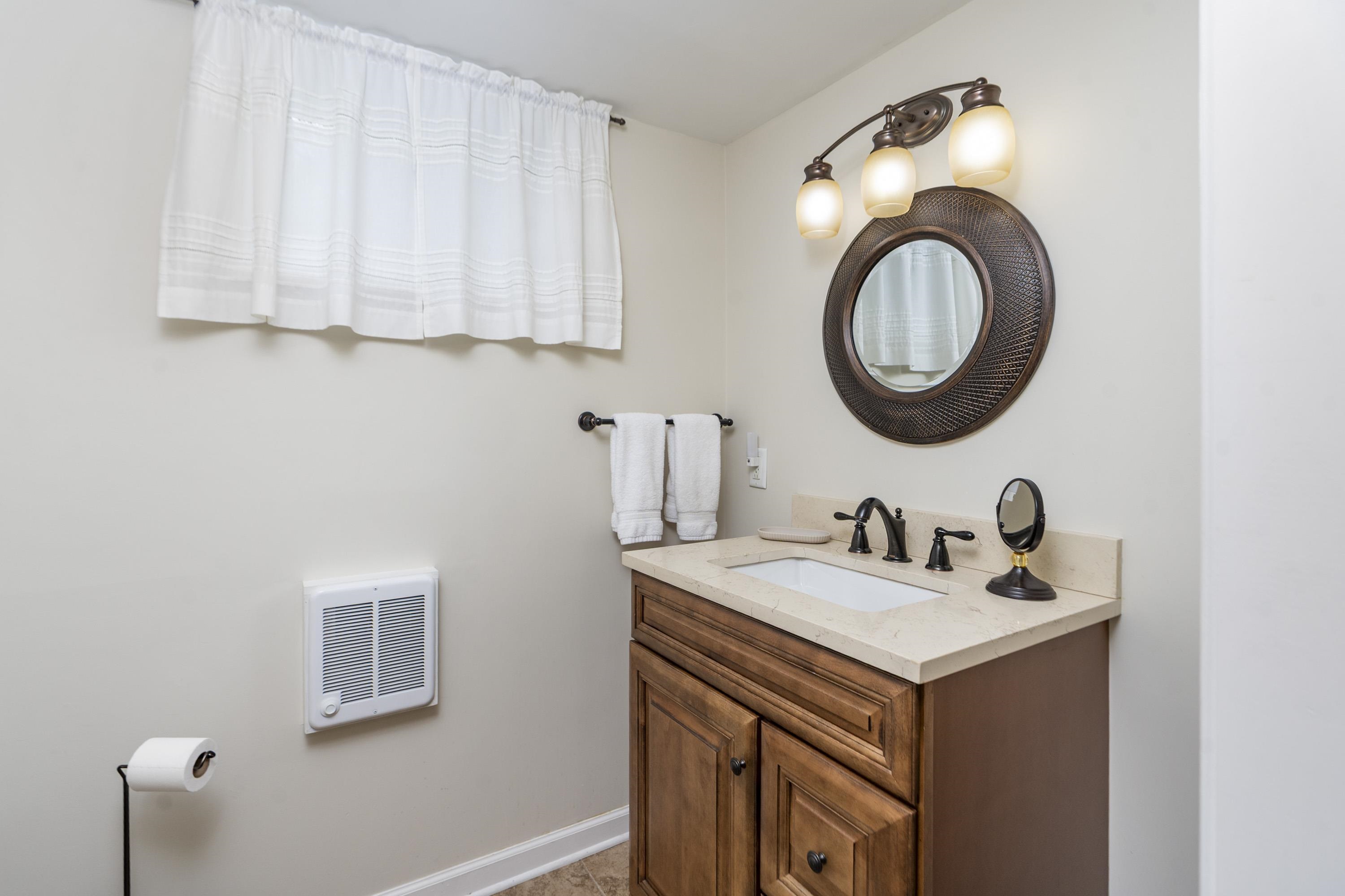 753 HILLCREST DR, STAUNTON, Virginia 24401, 4 Bedrooms Bedrooms, ,2 BathroomsBathrooms,Residential,753 HILLCREST DR,680925 MLS # 680925 753 HILLCREST DR, STAUNTON, Virginia 24401, 4 Bedrooms Bedrooms, ,2 BathroomsBathrooms,Residential,753 HILLCREST DR,680925 MLS # 680925
