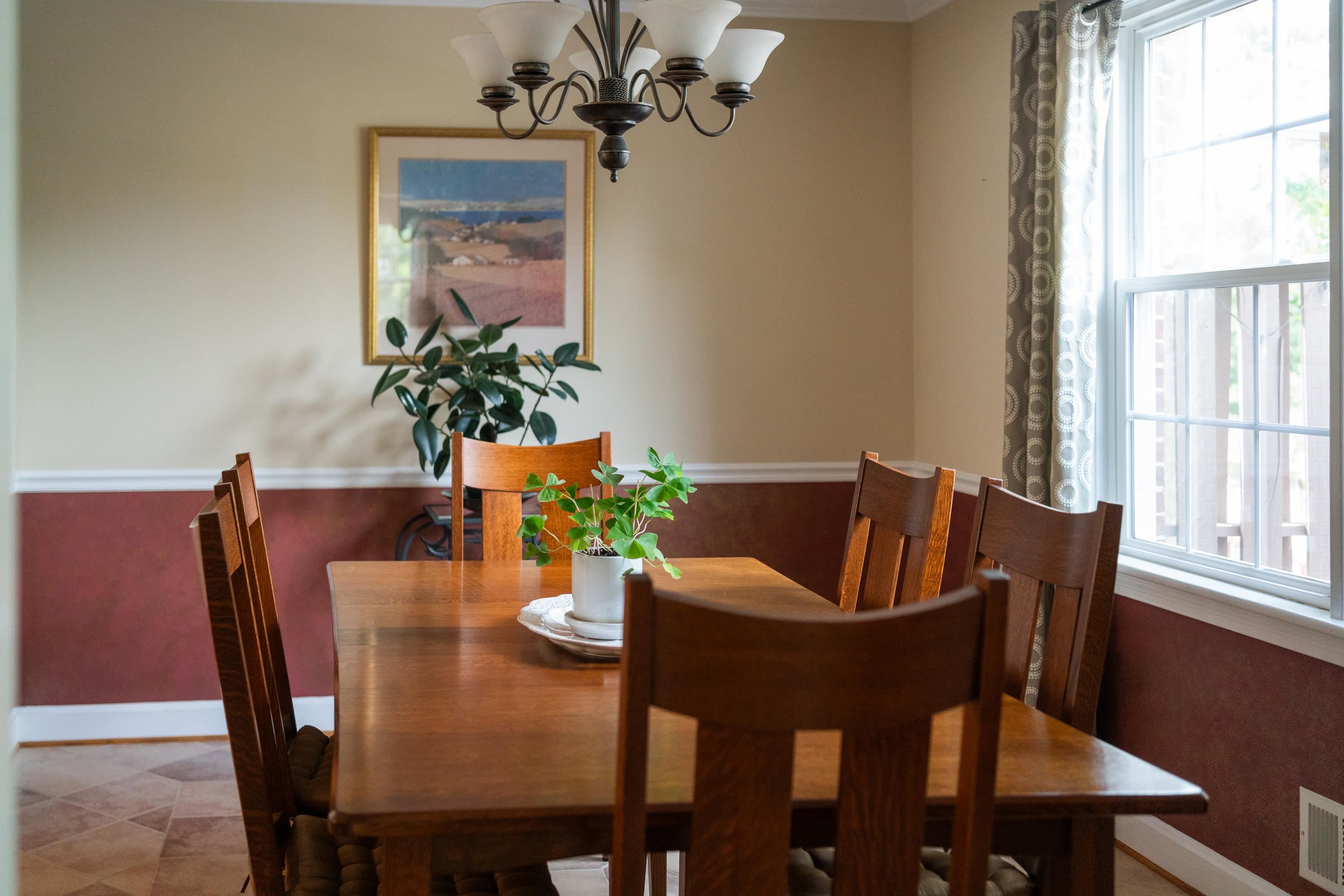 753 HILLCREST DR, STAUNTON, Virginia 24401, 4 Bedrooms Bedrooms, ,2 BathroomsBathrooms,Residential,753 HILLCREST DR,680925 MLS # 680925 753 HILLCREST DR, STAUNTON, Virginia 24401, 4 Bedrooms Bedrooms, ,2 BathroomsBathrooms,Residential,753 HILLCREST DR,680925 MLS # 680925