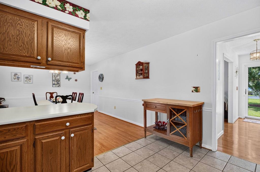 24 WARREN CIR, FISHERSVILLE, Virginia 22939, 3 Bedrooms Bedrooms, ,2 BathroomsBathrooms,Residential,24 WARREN CIR,680929 MLS # 680929 24 WARREN CIR, FISHERSVILLE, Virginia 22939, 3 Bedrooms Bedrooms, ,2 BathroomsBathrooms,Residential,24 WARREN CIR,680929 MLS # 680929