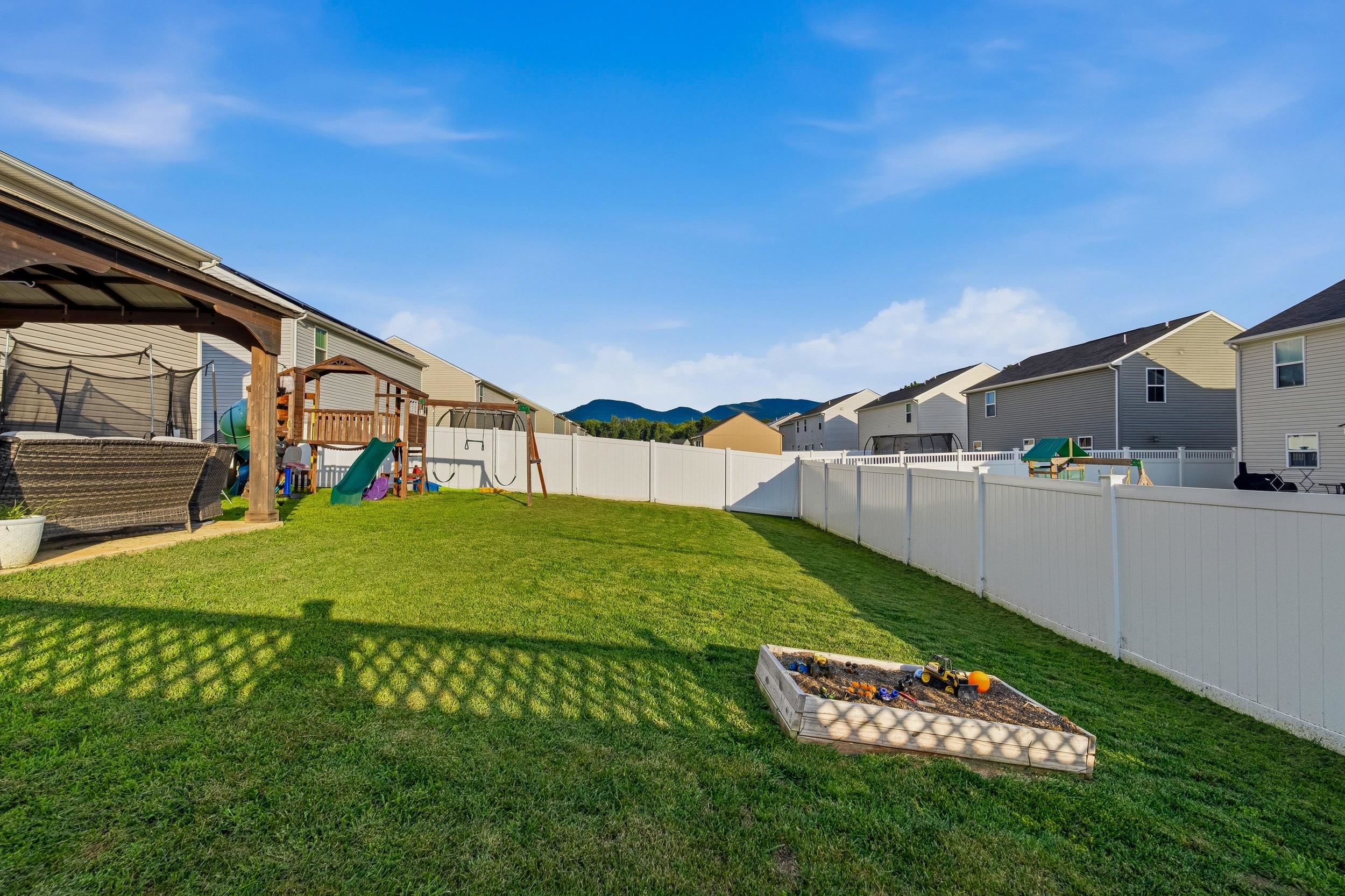 1203 FLATT LN, GROTTOES, Virginia 24441, 4 Bedrooms Bedrooms, ,2 BathroomsBathrooms,Residential,1203 FLATT LN,680938 MLS # 680938 1203 FLATT LN, GROTTOES, Virginia 24441, 4 Bedrooms Bedrooms, ,2 BathroomsBathrooms,Residential,1203 FLATT LN,680938 MLS # 680938