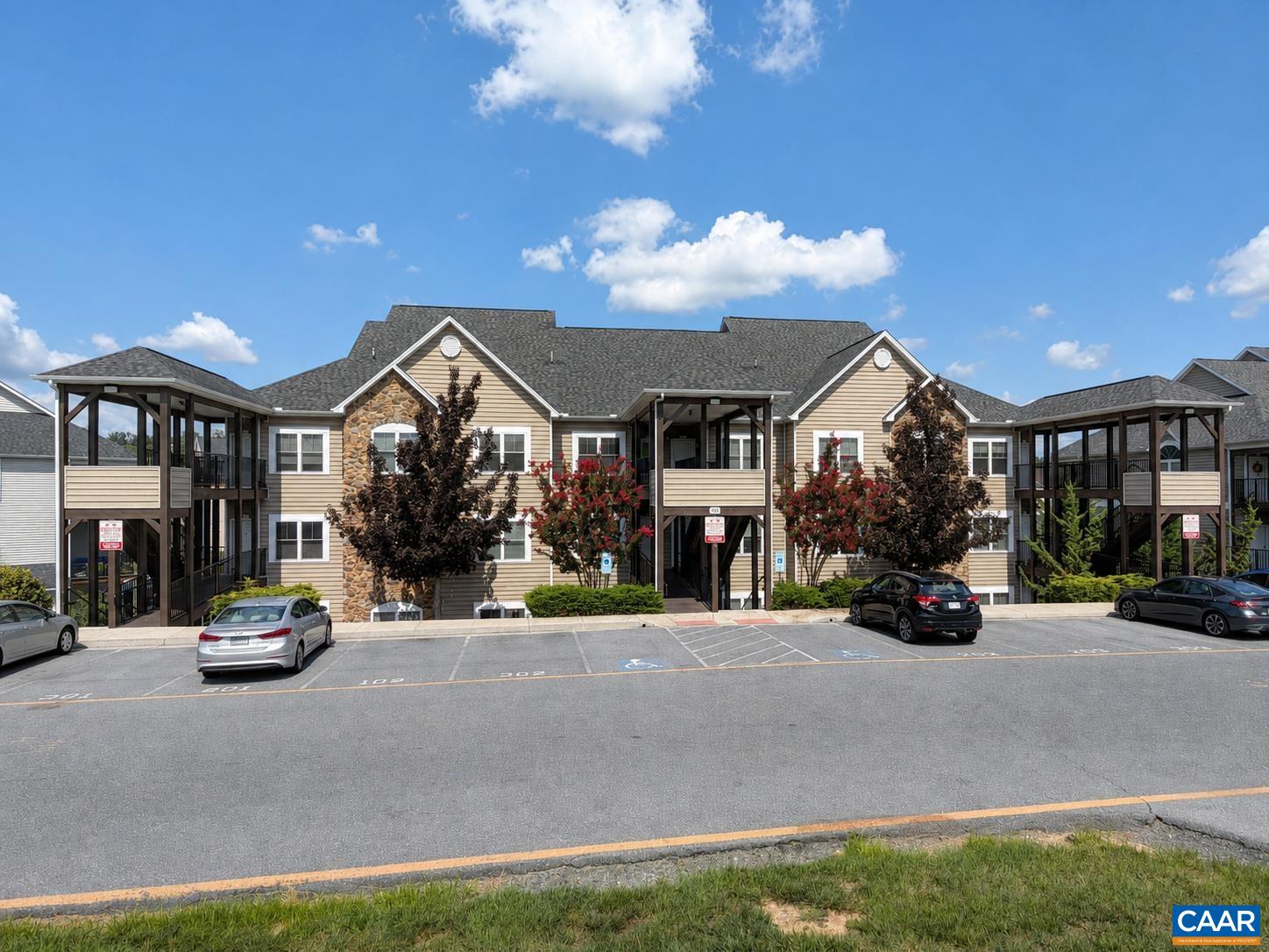 1280 CONSTITUTION CT, HARRISONBURG, Virginia 22802, 2 Bedrooms Bedrooms, ,2 BathroomsBathrooms,Residential,1280 CONSTITUTION CT,680940 MLS # 680940 1280 CONSTITUTION CT, HARRISONBURG, Virginia 22802, 2 Bedrooms Bedrooms, ,2 BathroomsBathrooms,Residential,1280 CONSTITUTION CT,680940 MLS # 680940