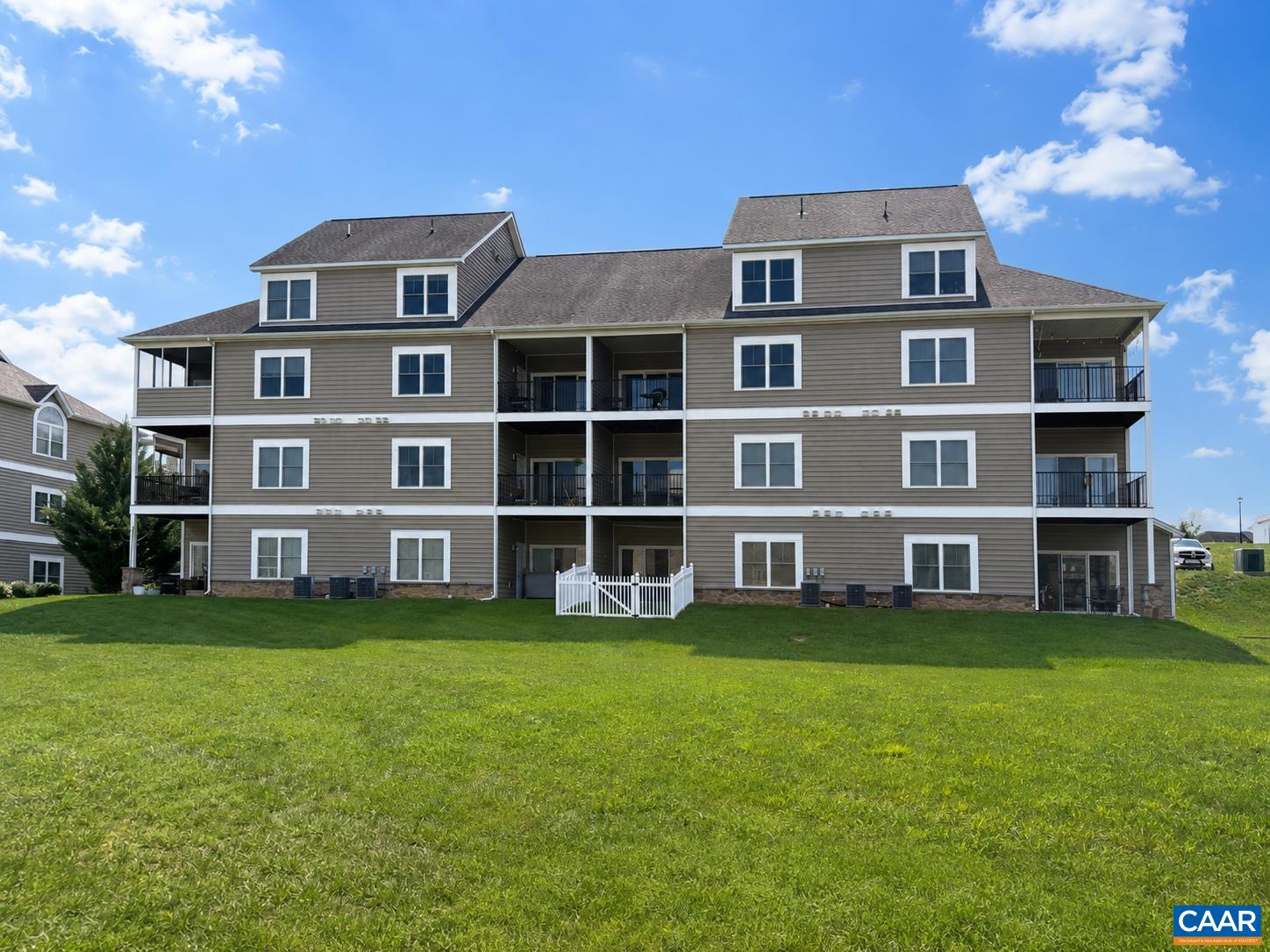 1280 CONSTITUTION CT, HARRISONBURG, Virginia 22802, 2 Bedrooms Bedrooms, ,2 BathroomsBathrooms,Residential,1280 CONSTITUTION CT,680940 MLS # 680940 1280 CONSTITUTION CT, HARRISONBURG, Virginia 22802, 2 Bedrooms Bedrooms, ,2 BathroomsBathrooms,Residential,1280 CONSTITUTION CT,680940 MLS # 680940