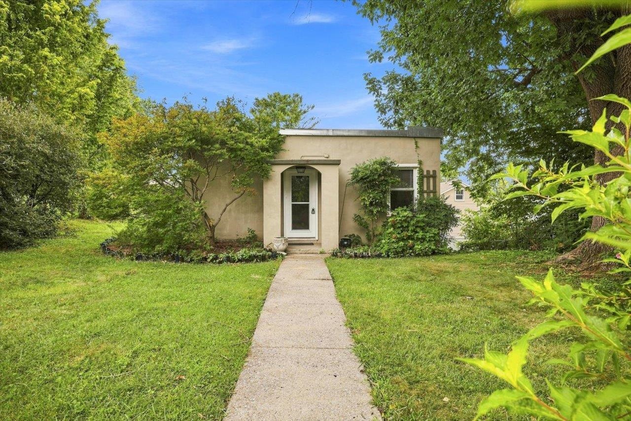 1644 BUICK ST, STAUNTON, Virginia 24401, 3 Bedrooms Bedrooms, ,2 BathroomsBathrooms,Residential,1644 BUICK ST,680941 MLS # 680941 1644 BUICK ST, STAUNTON, Virginia 24401, 3 Bedrooms Bedrooms, ,2 BathroomsBathrooms,Residential,1644 BUICK ST,680941 MLS # 680941