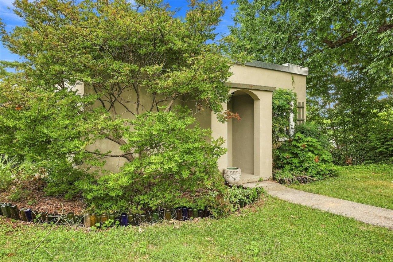 1644 BUICK ST, STAUNTON, Virginia 24401, 3 Bedrooms Bedrooms, ,2 BathroomsBathrooms,Residential,1644 BUICK ST,680941 MLS # 680941 1644 BUICK ST, STAUNTON, Virginia 24401, 3 Bedrooms Bedrooms, ,2 BathroomsBathrooms,Residential,1644 BUICK ST,680941 MLS # 680941