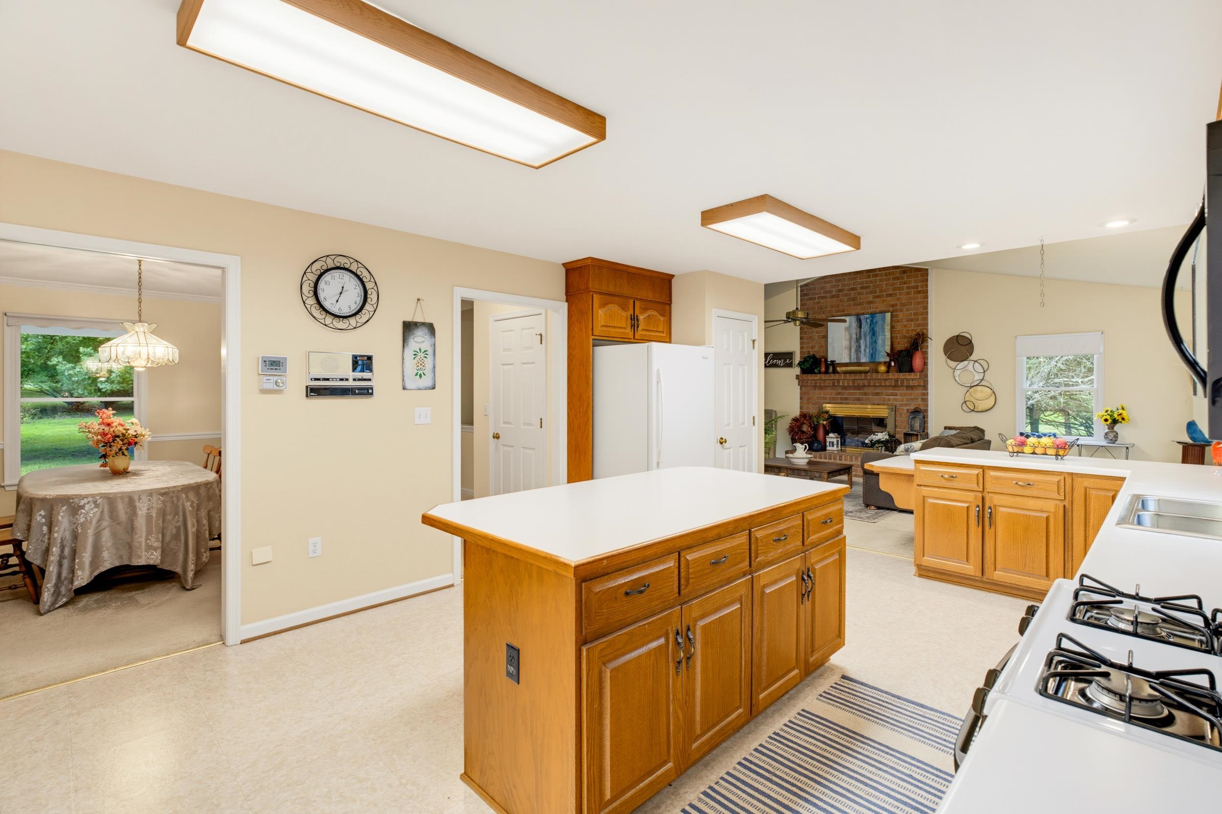 317 BALDWIN LN, STAUNTON, Virginia 24401, 3 Bedrooms Bedrooms, ,3 BathroomsBathrooms,Residential,317 BALDWIN LN,680942 MLS # 680942
