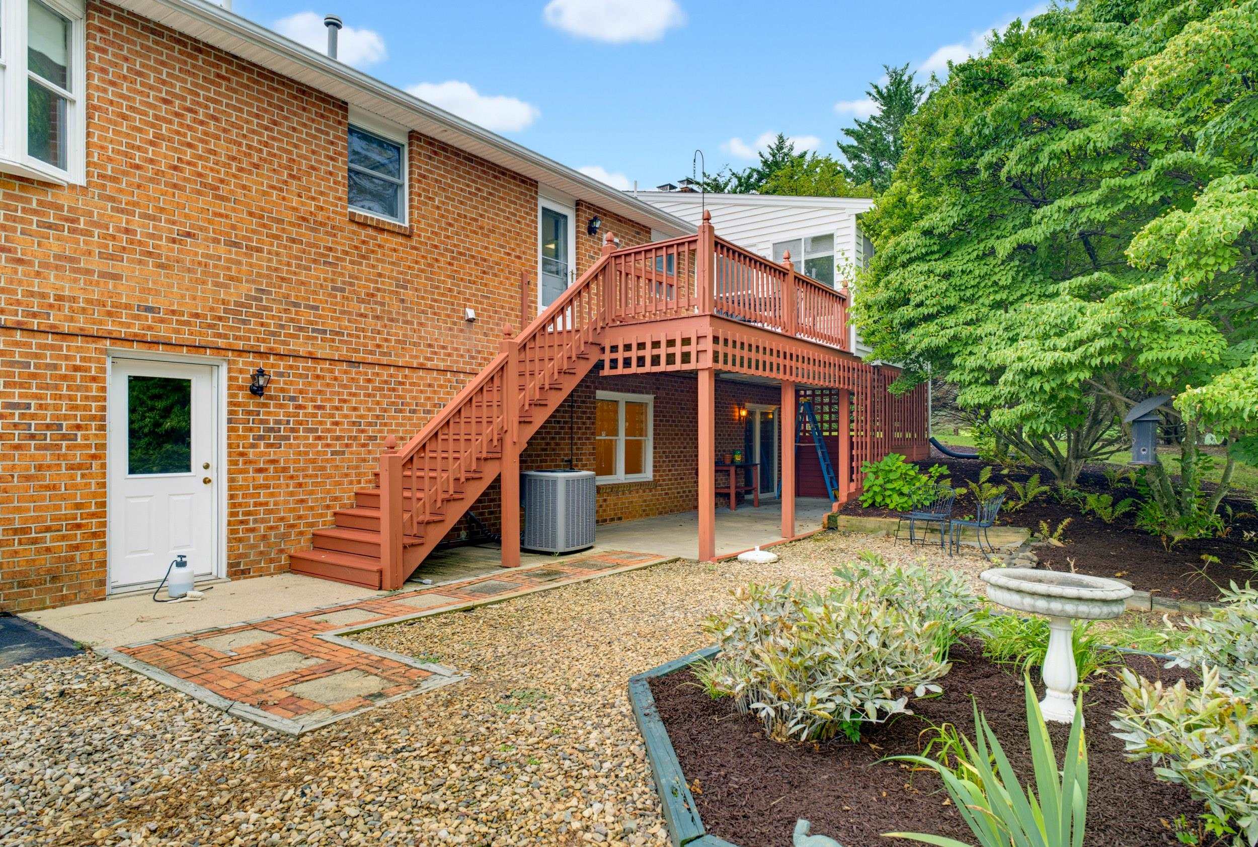 317 BALDWIN LN, STAUNTON, Virginia 24401, 3 Bedrooms Bedrooms, ,3 BathroomsBathrooms,Residential,317 BALDWIN LN,680942 MLS # 680942