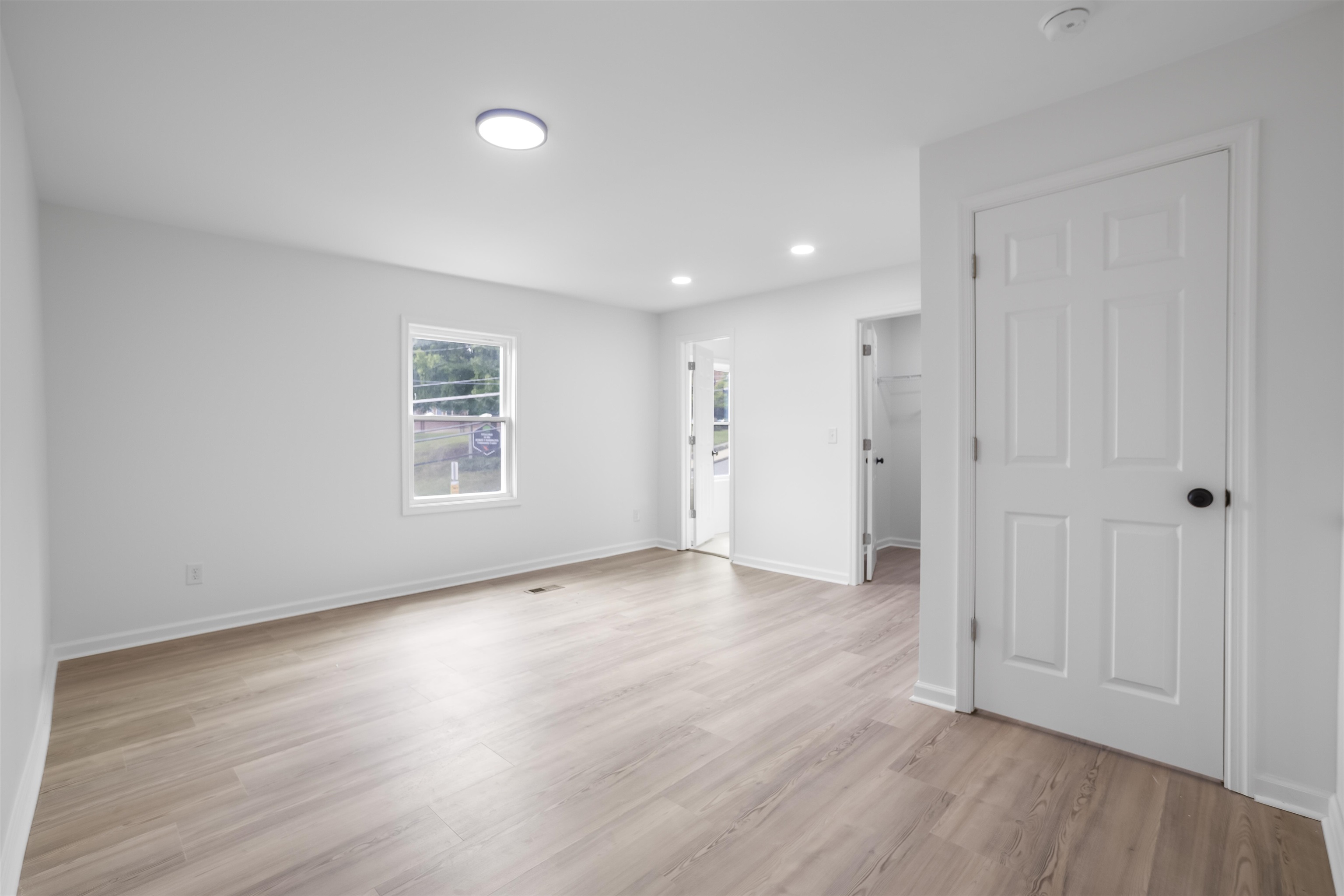 1105 W JOHNSON ST, STAUNTON, Virginia 24401, 3 Bedrooms Bedrooms, ,2 BathroomsBathrooms,Residential,1105 W JOHNSON ST,680943 MLS # 680943