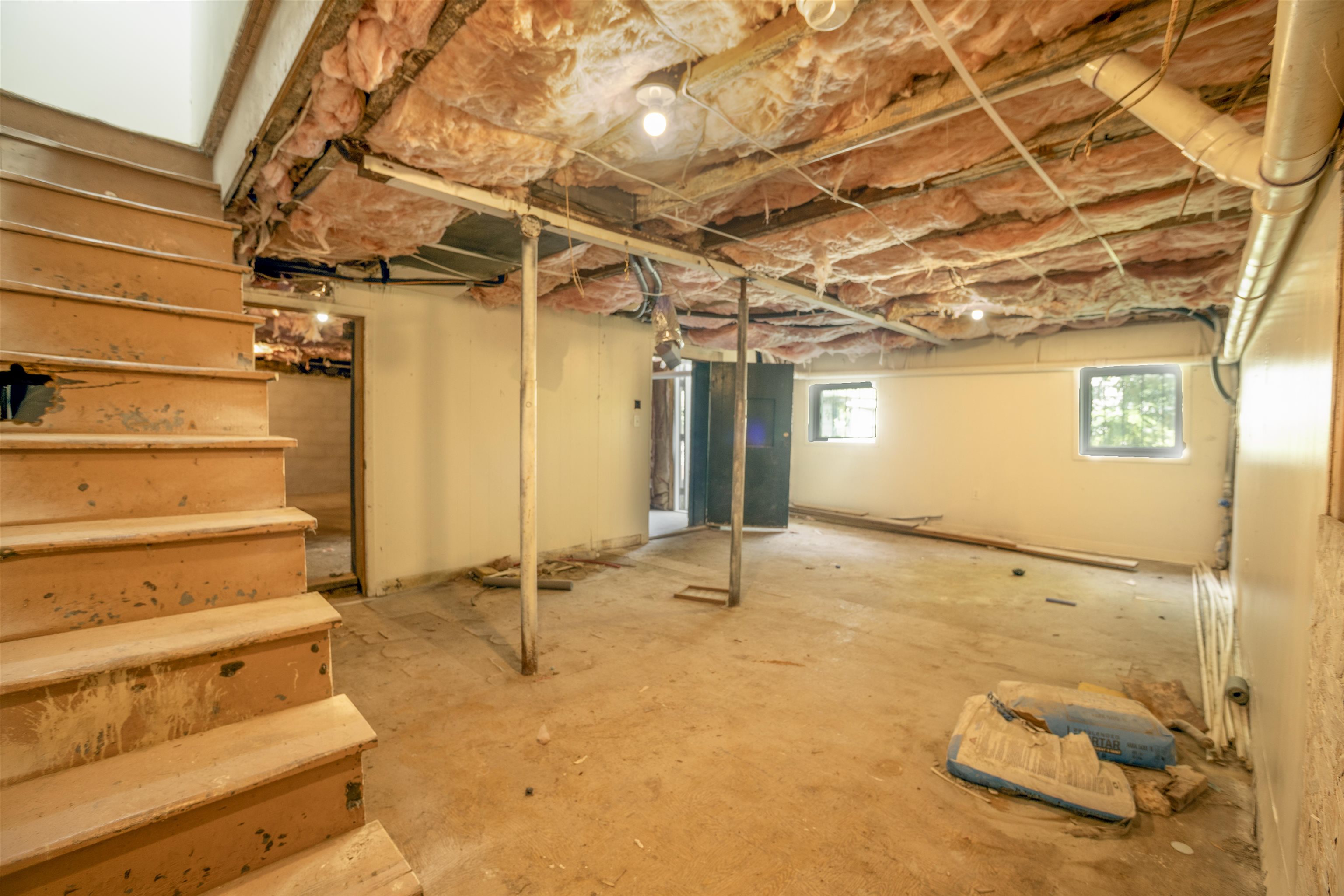 1105 W JOHNSON ST, STAUNTON, Virginia 24401, 3 Bedrooms Bedrooms, ,2 BathroomsBathrooms,Residential,1105 W JOHNSON ST,680943 MLS # 680943
