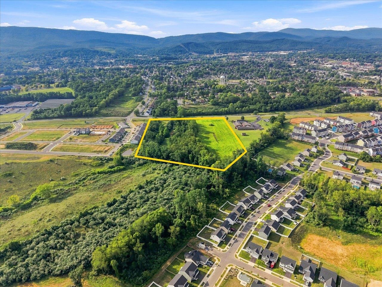 817 HOPEMAN PKWY, WAYNESBORO, Virginia 22980, ,Land,817 HOPEMAN PKWY,680948 MLS # 680948 817 HOPEMAN PKWY, WAYNESBORO, Virginia 22980, ,Land,817 HOPEMAN PKWY,680948 MLS # 680948
